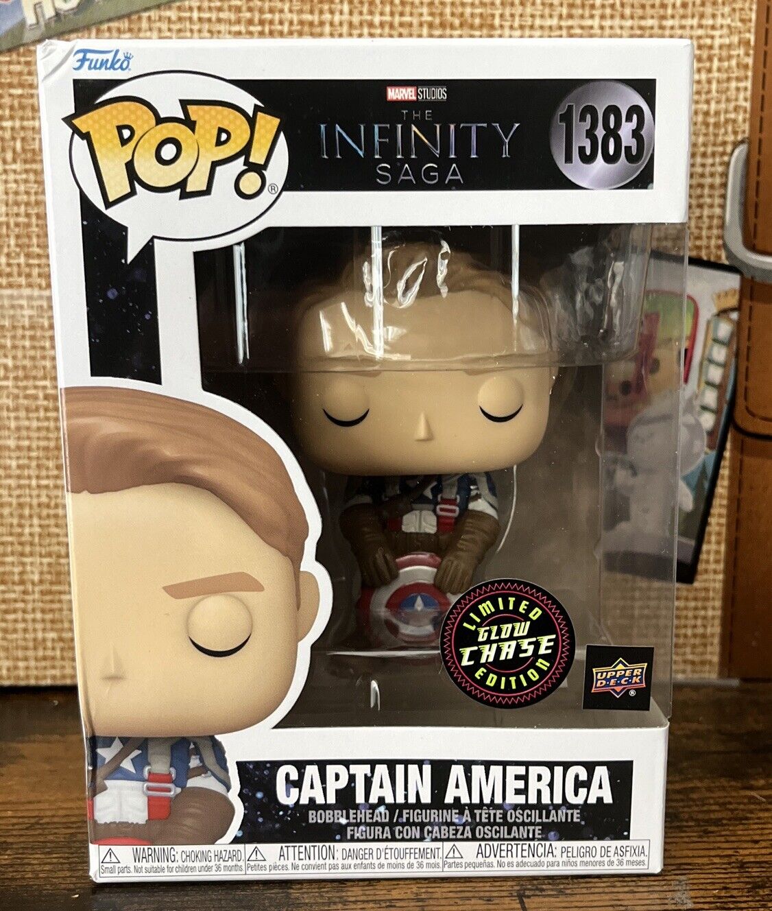 Funko Pop Captain America Upper Deck 1383 Limited Edition Glow Chase Damaged Box
