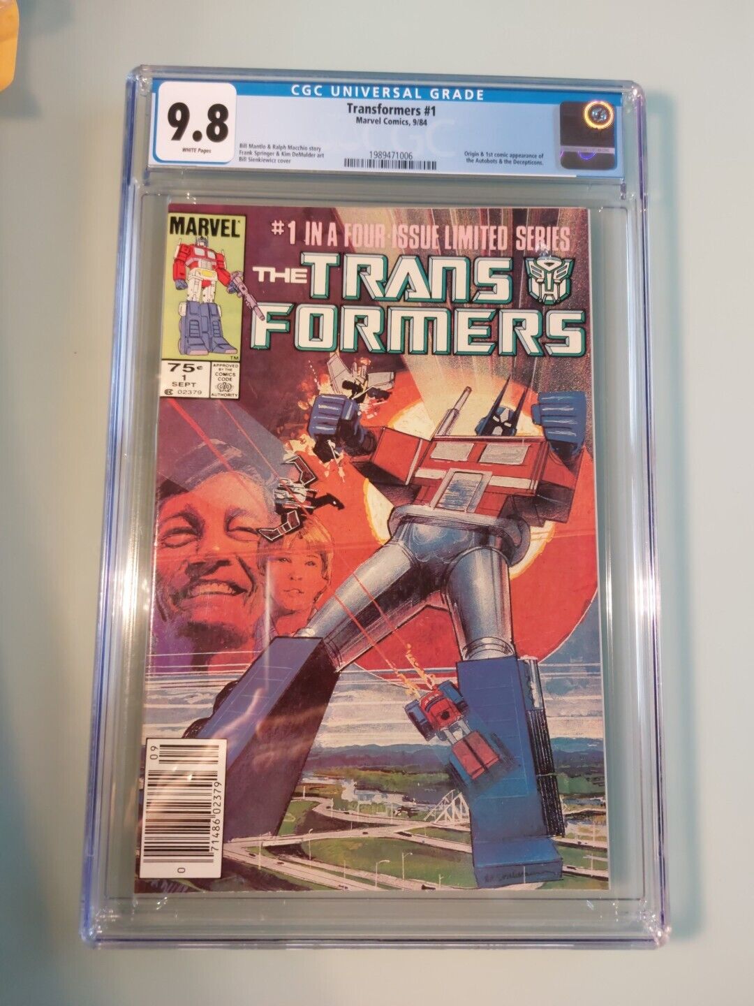 Transformers #1 CGC 9.8  Marvel  Newsstand  1984 Key Issue 1st Origin White