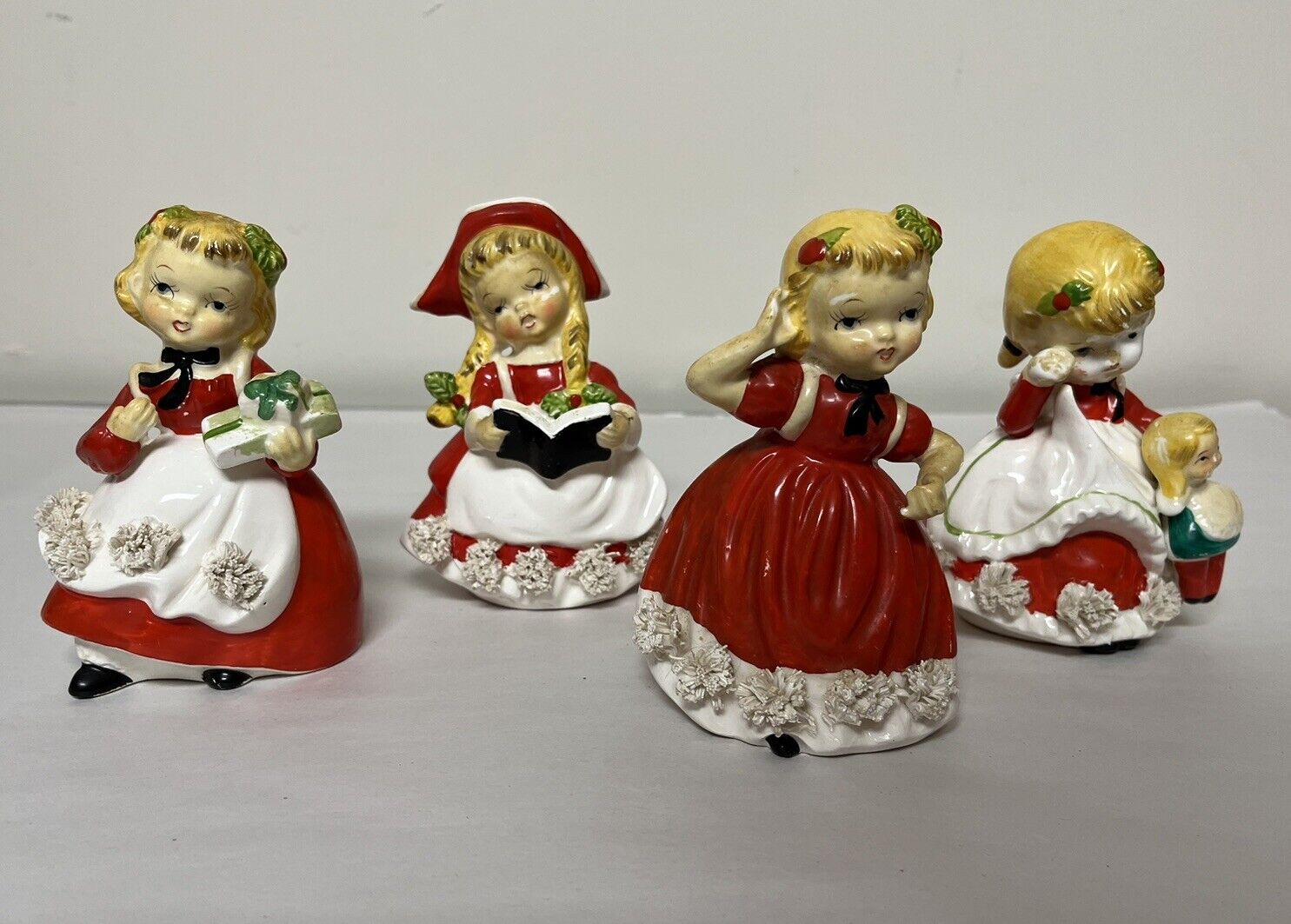 Vintage MCM Porcelain Set of 4 Christmas Girls W/Spaghetti Trim/Japan/#1625-RARE