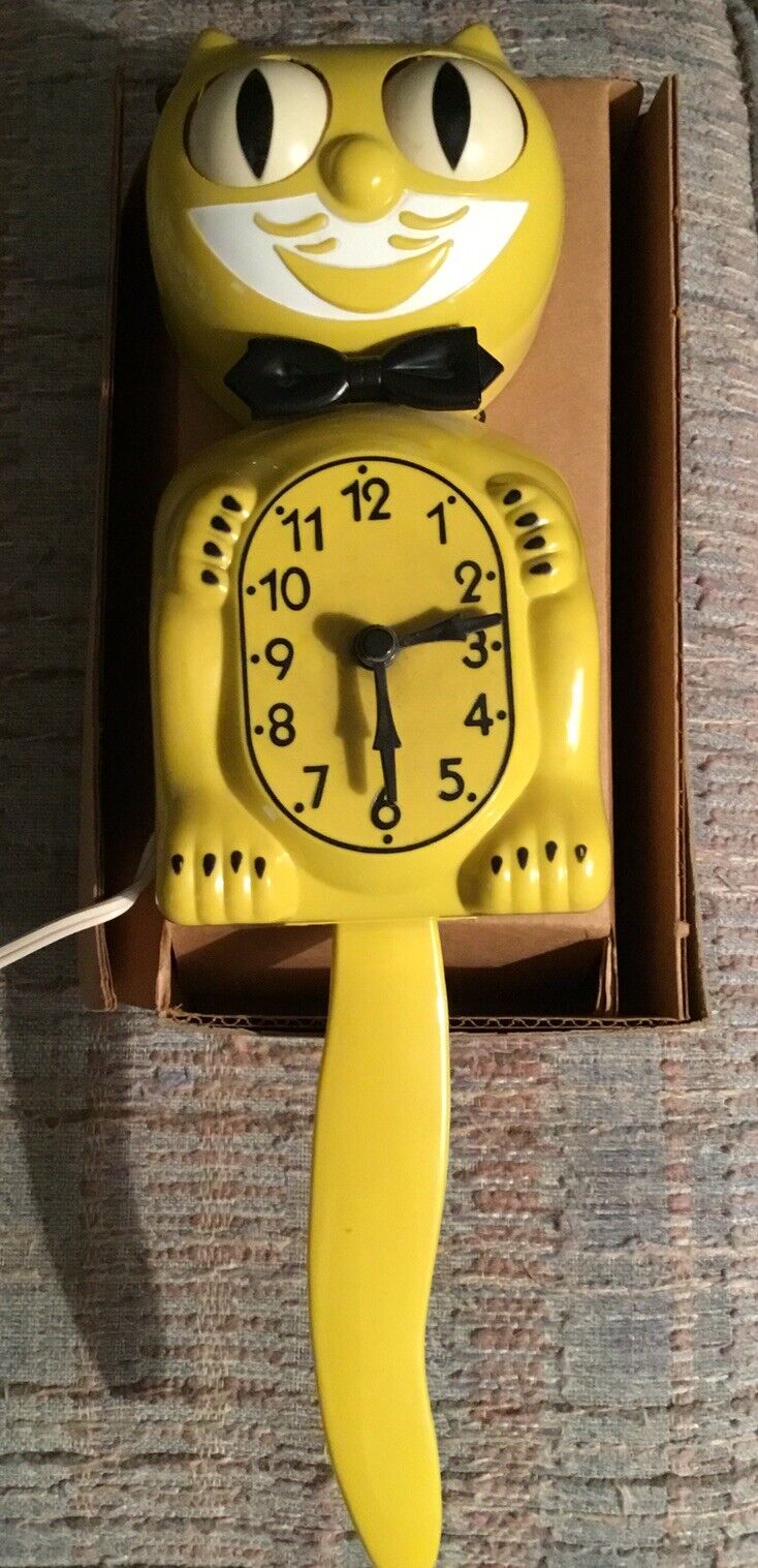 Vintage Original Electric Yellow Kit Cat Klock In Working Condition Original Box