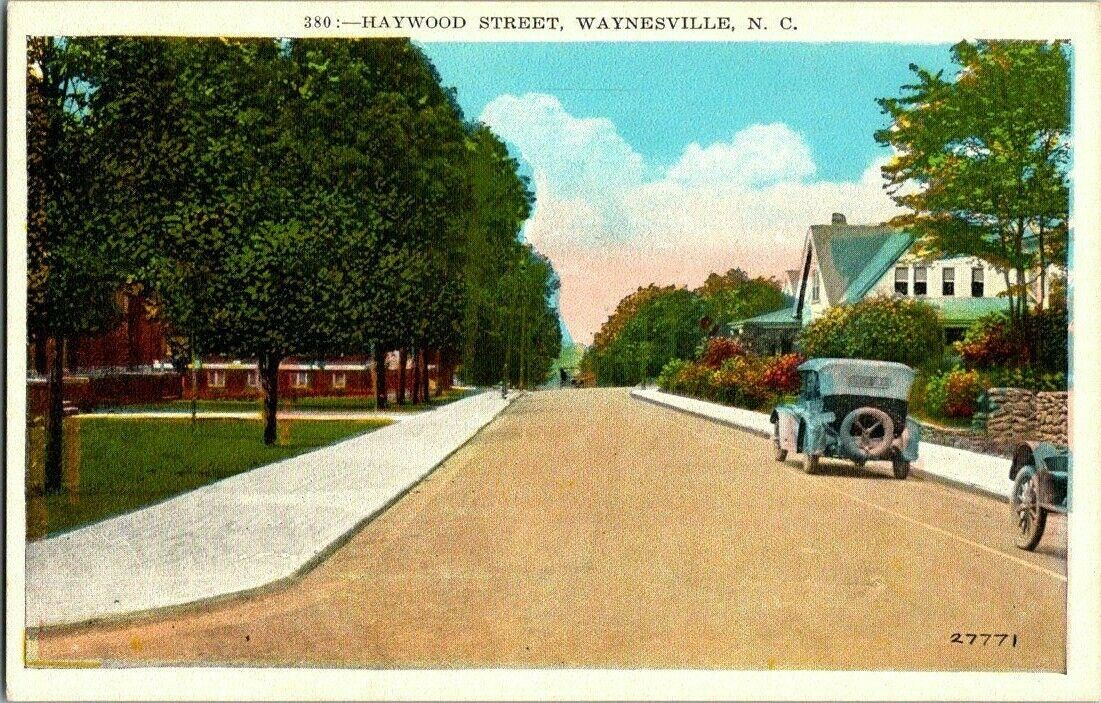 1920\'S. WAYNESVILLE, NC. HAYWOOD ST. POSTCARD MM5