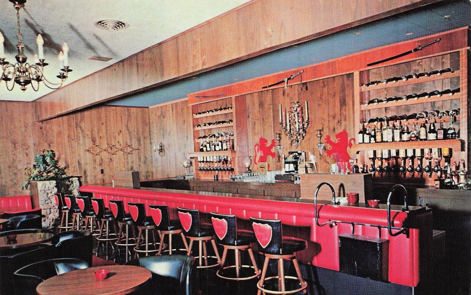 Missoula MT Montana Red Lion Supper Club Bar Interior Broadway Vtg Postcard E33