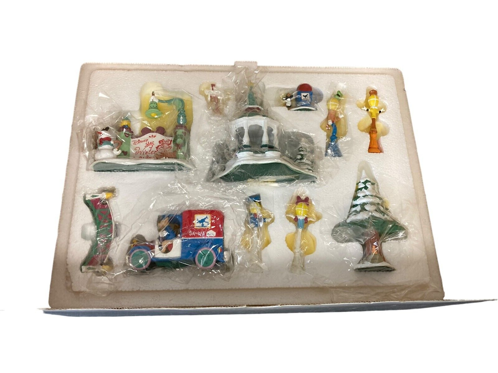 Disney Danbury Mint Winter Wonderland Accessories Set Gazebo Santa\'s Mail in Box