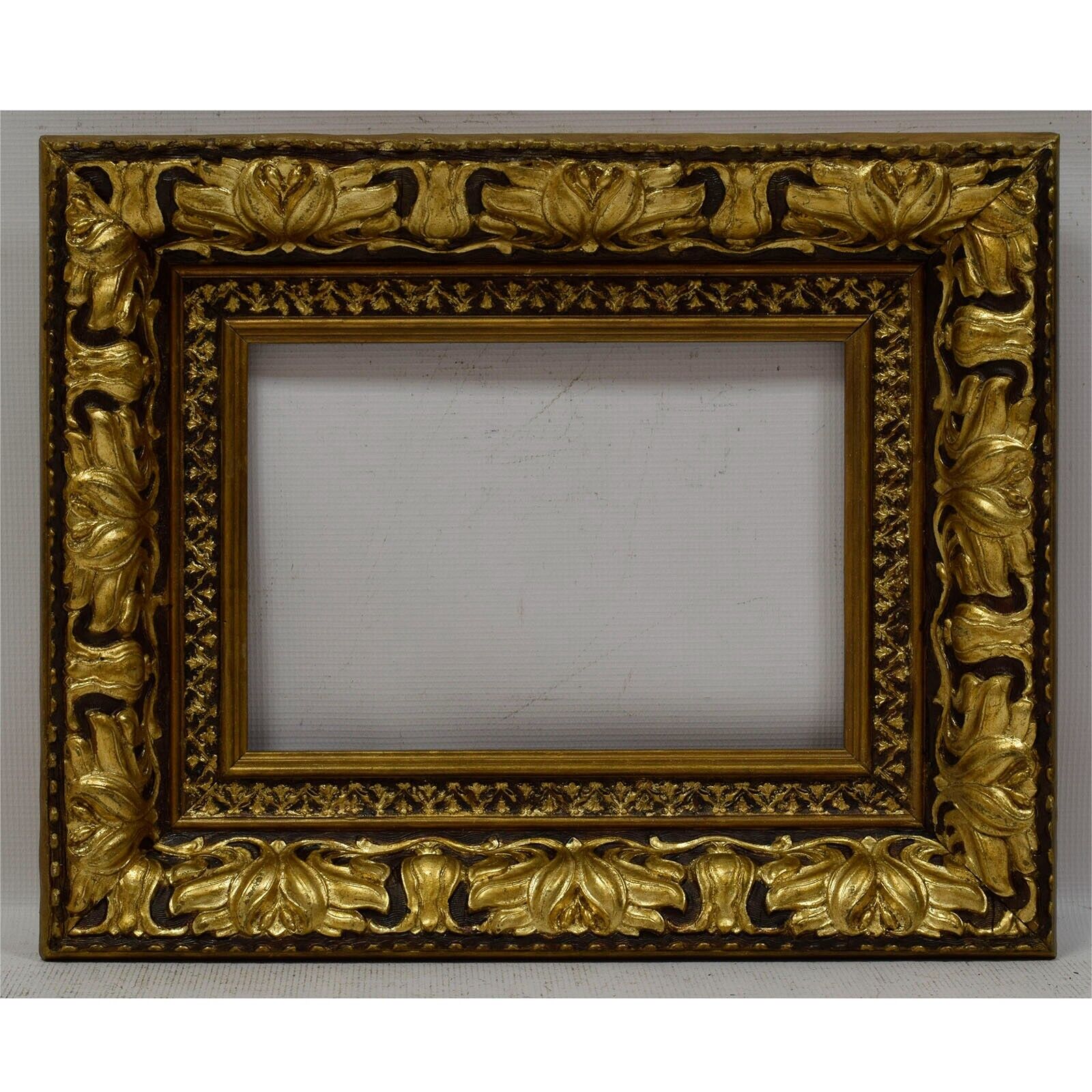 Ca.1900-1910 Old wooden frame decorative with metal leaf Internal: 12x8.4 in