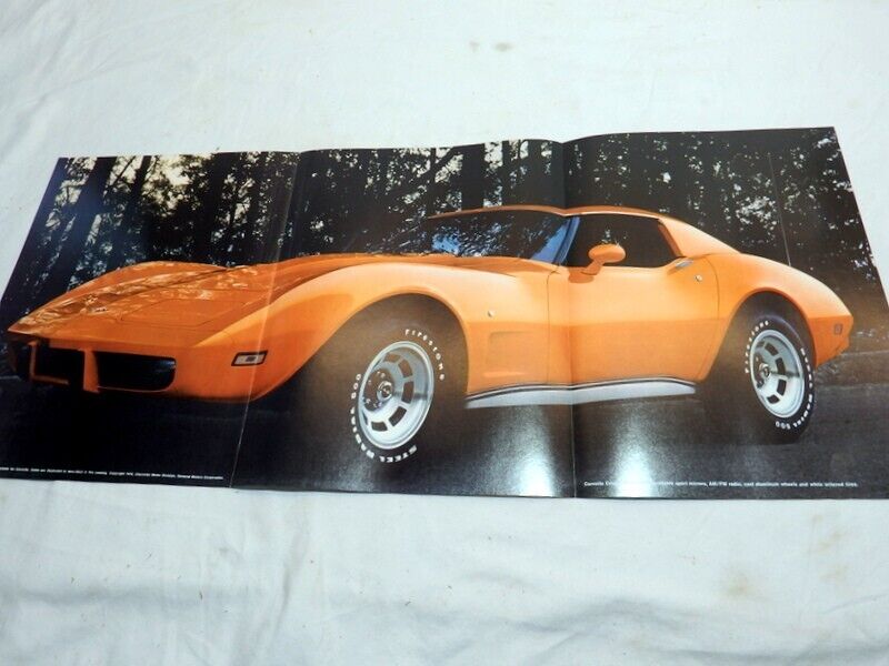 1977 Chevrolet Corvette Sales Brochure Original NOS