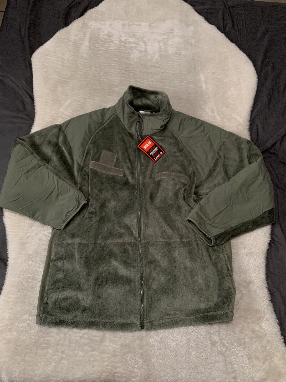 New Generation III / Level 3 ECWCS Military Green Large Fleece Jacket Sweater