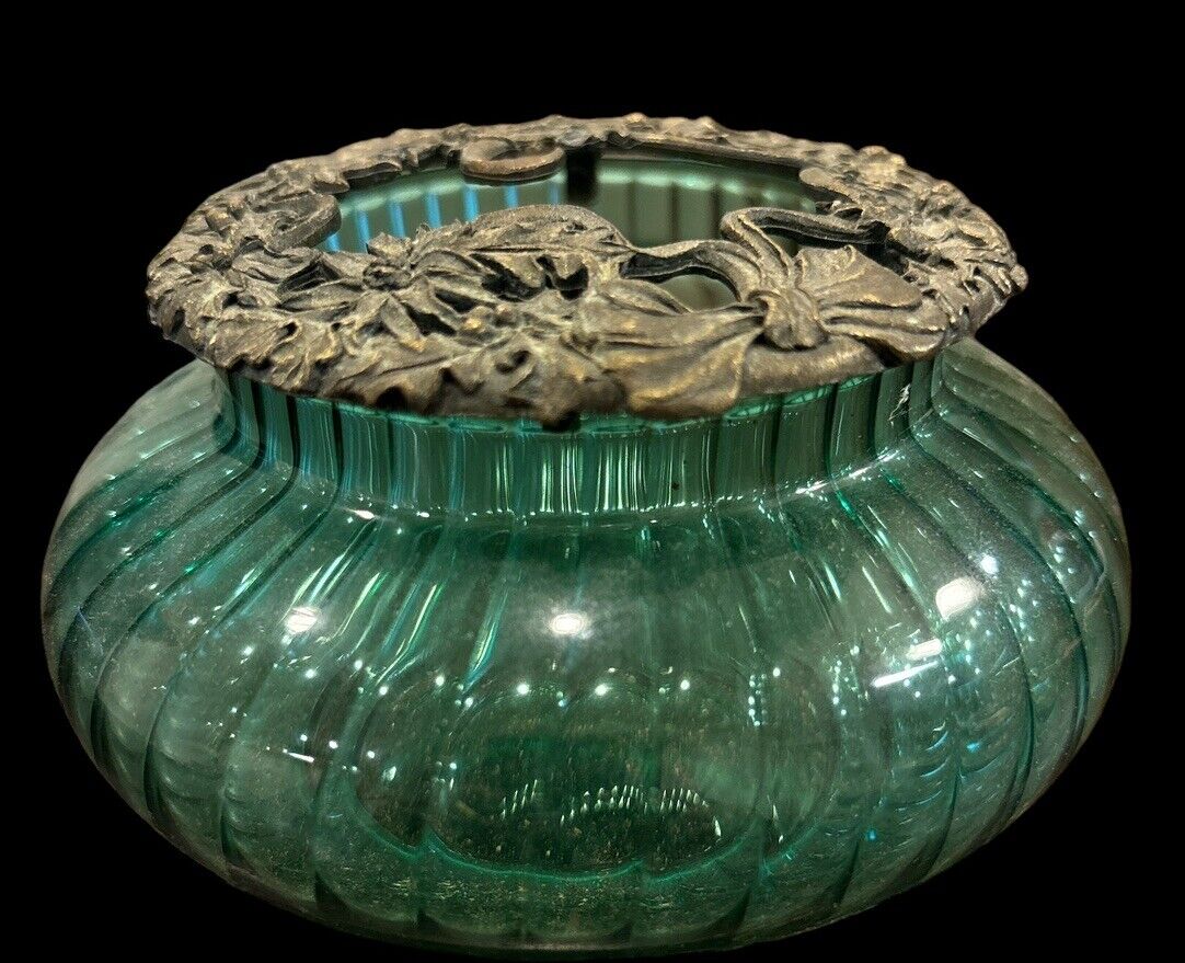 Vintage Rawcliffe Pewter Green Swirl Glass Wreath Fruit Potpourri Trinket Jar