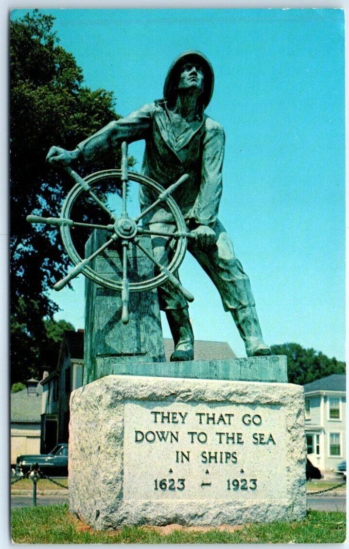 Postcard - Fishermen\'s Permanent Memorial - Gloucester, Massachusetts