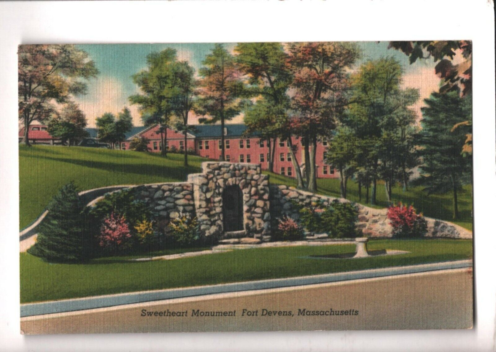 c1940s Linen Postcard Fort Devens MA Massachusetts Sweetheart Monument