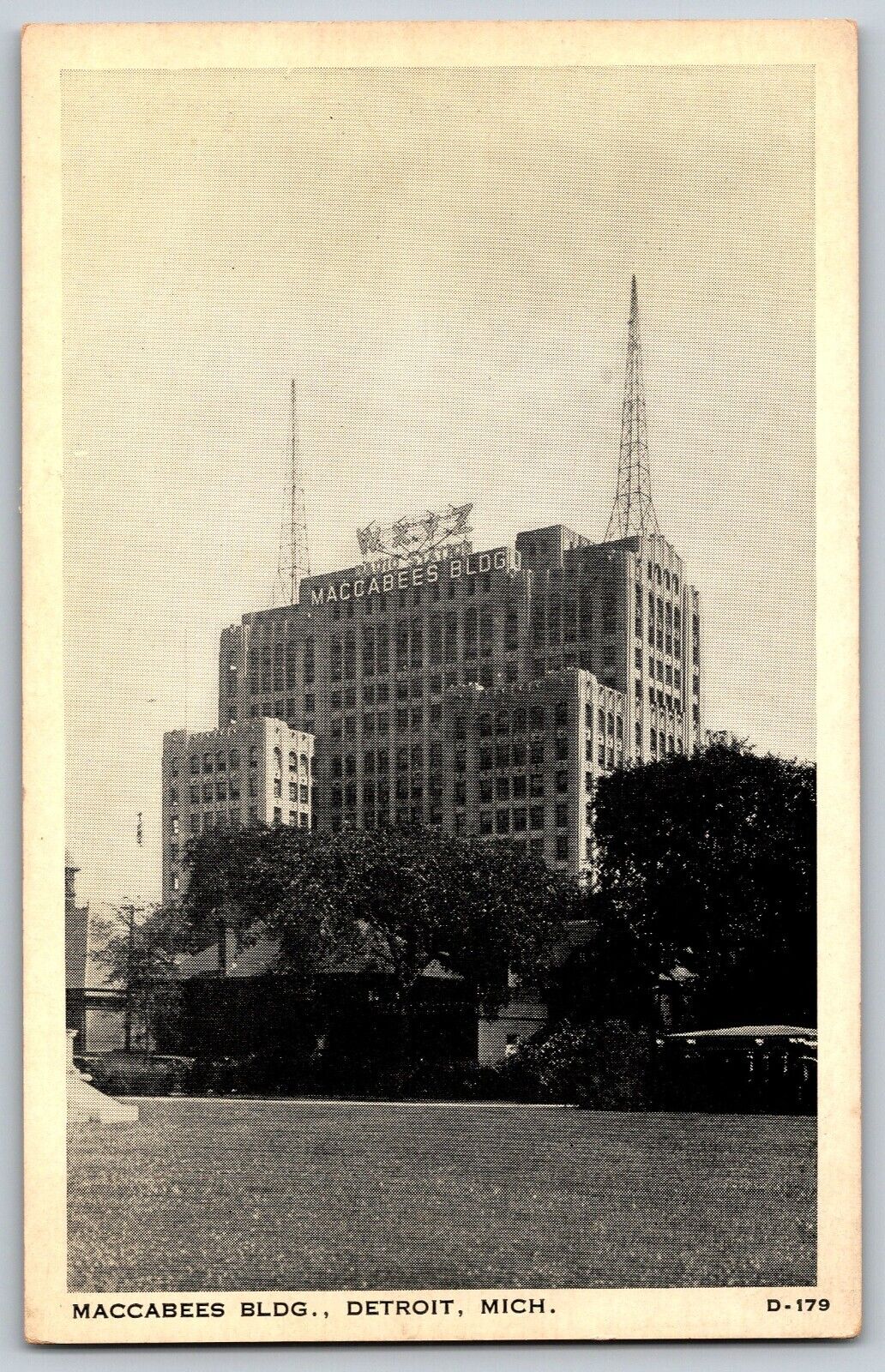 Detroit, Michigan MI - The Maccabees Building - Vintage Postcard - Unposted