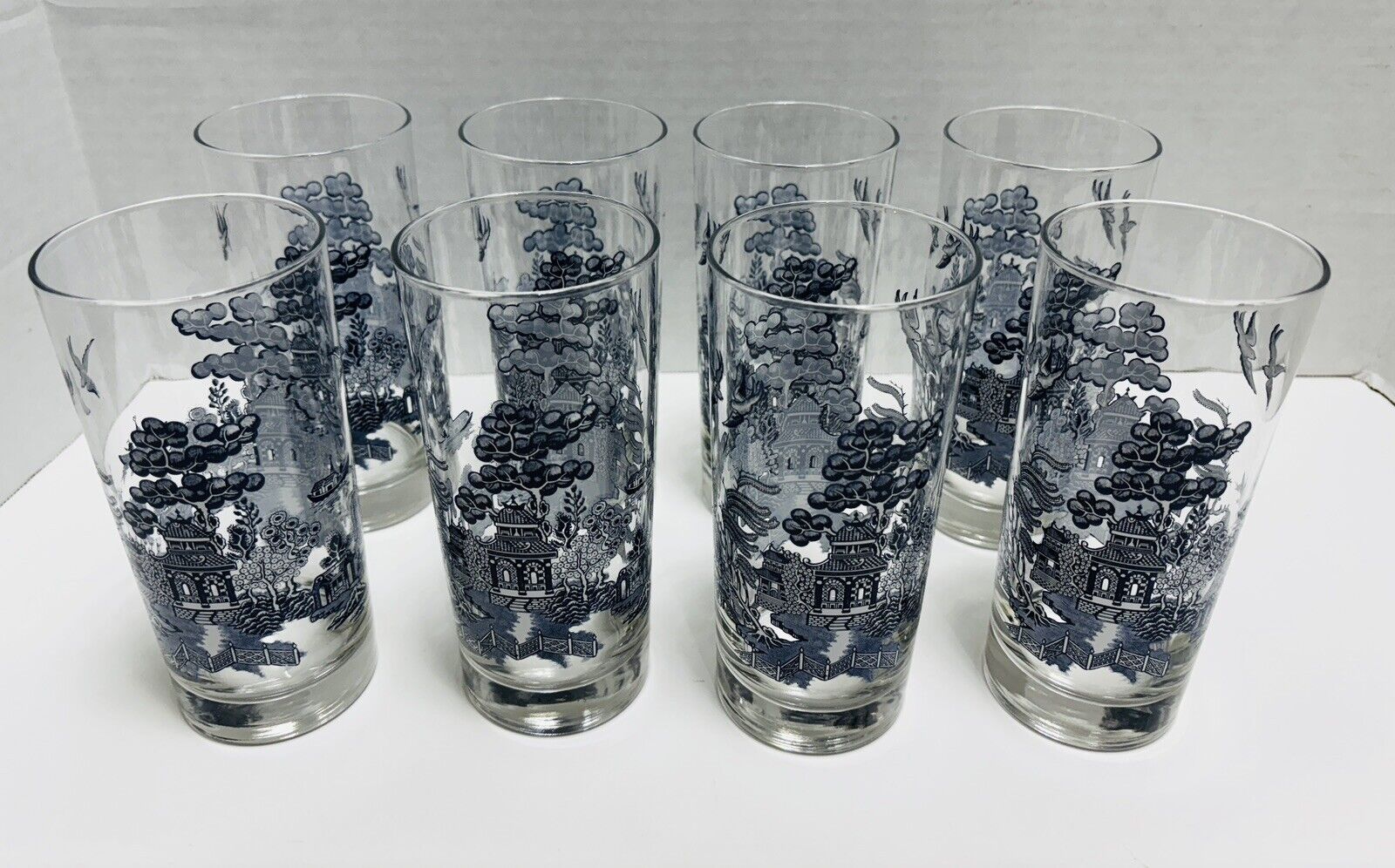 RARE Set of 8 Johnson Brothers Blue Willow Tall HighBall Drinking Glasses