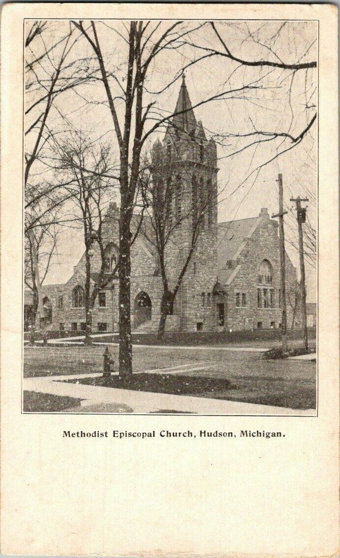 1906. METHODIST EPISCOPAL CHURCH. HUDSON, MICHIGAN. POSTCARD. SZ15
