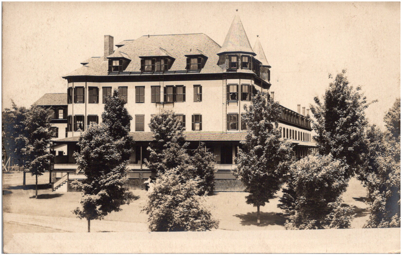 Sunset Hill House in Sugar Hill New Hampshire NH Hotel 1900s RPPC Postcard Photo