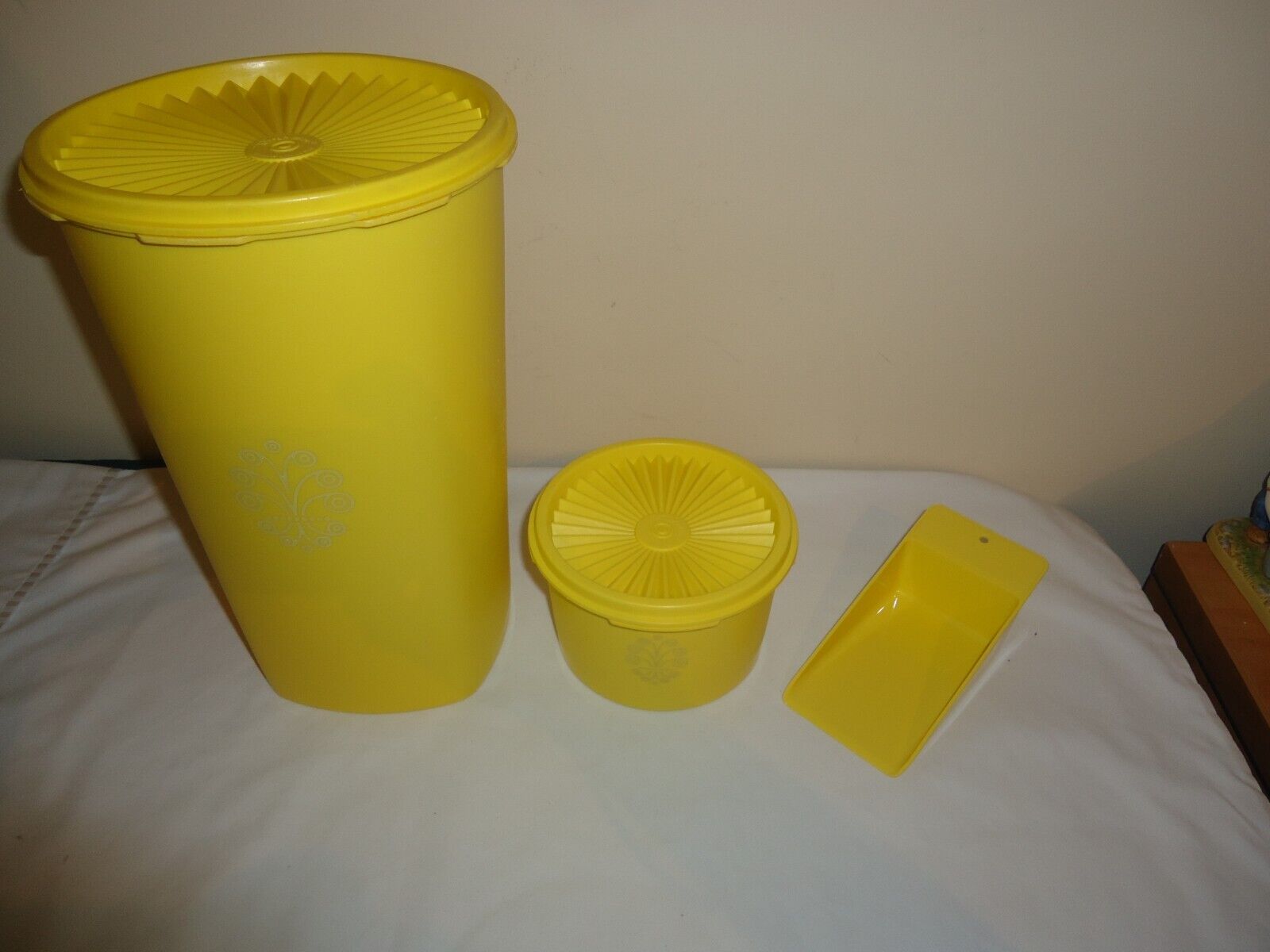Lot of 2 Vintage Tupperware Yellow Servalier Canisters #1222 & #1297 Plus Scoop
