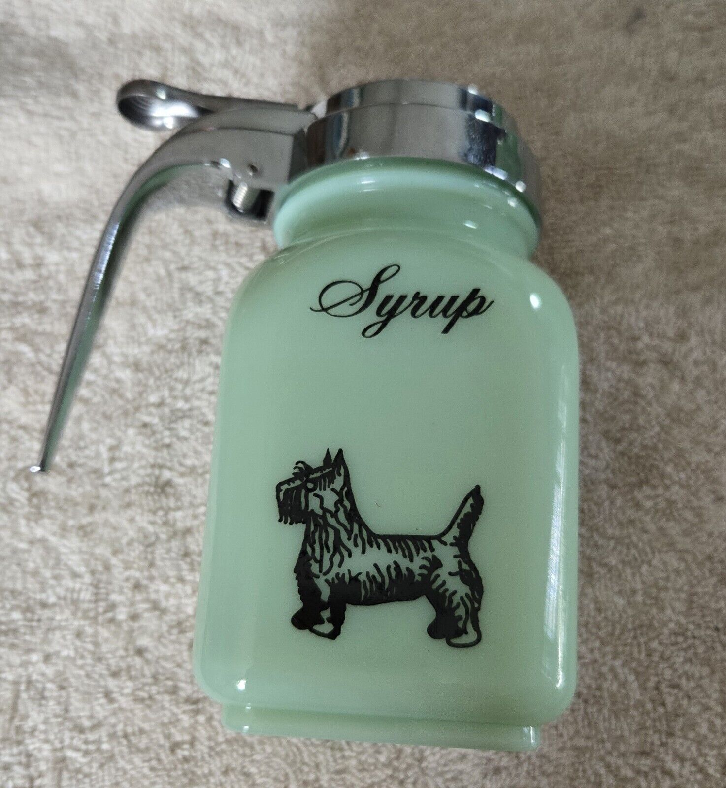 vintage jadeite scotty terrier syrup pitcher