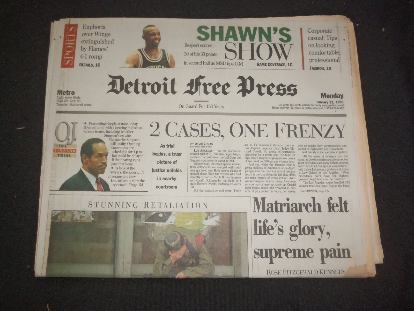 1995 JAN 23 DETROIT FREE PRESS NEWSPAPER - O.J. SIMPSON TRIAL BEGINS - NP 7660