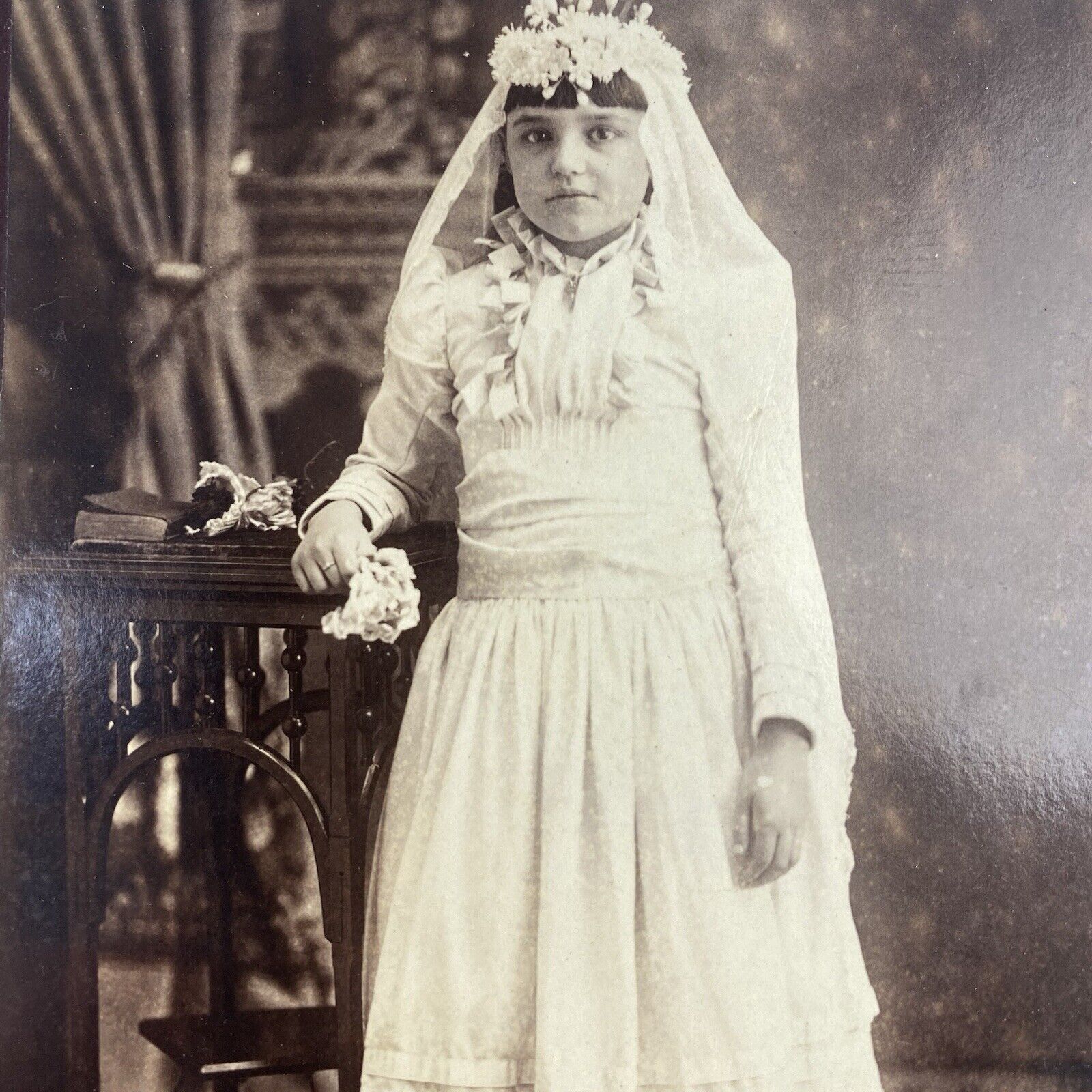 Vintage Antique Black & White Photo Cabinet Card Girl In White Communion Dress