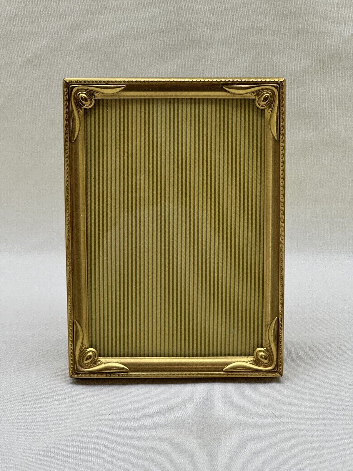 Vintage Ornate Brass Art Nouveau Gold Picture Frame 4x6 Easel Back Art Deco