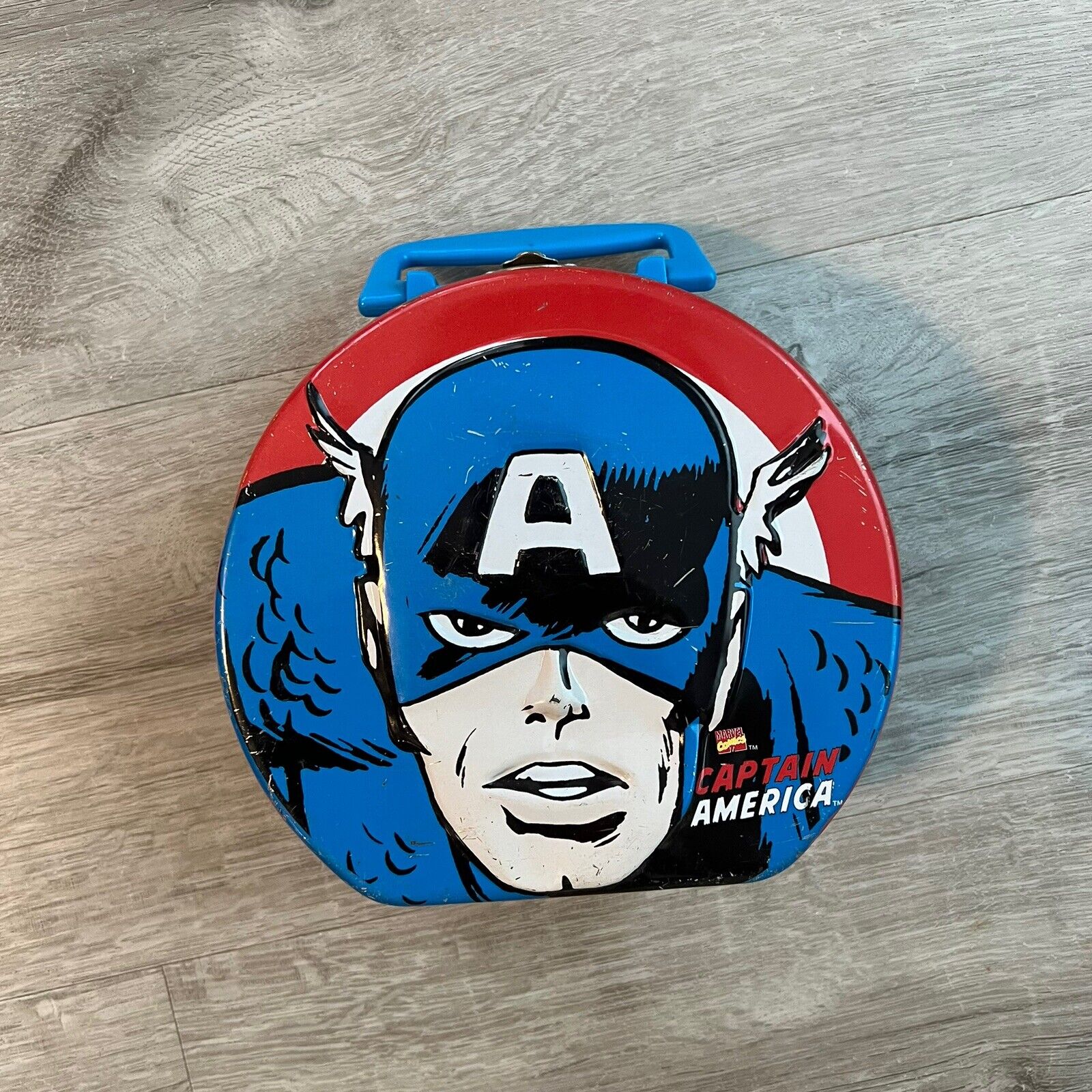 Vintage 1999 Captain America Tin Lunch Box Marvel Comics
