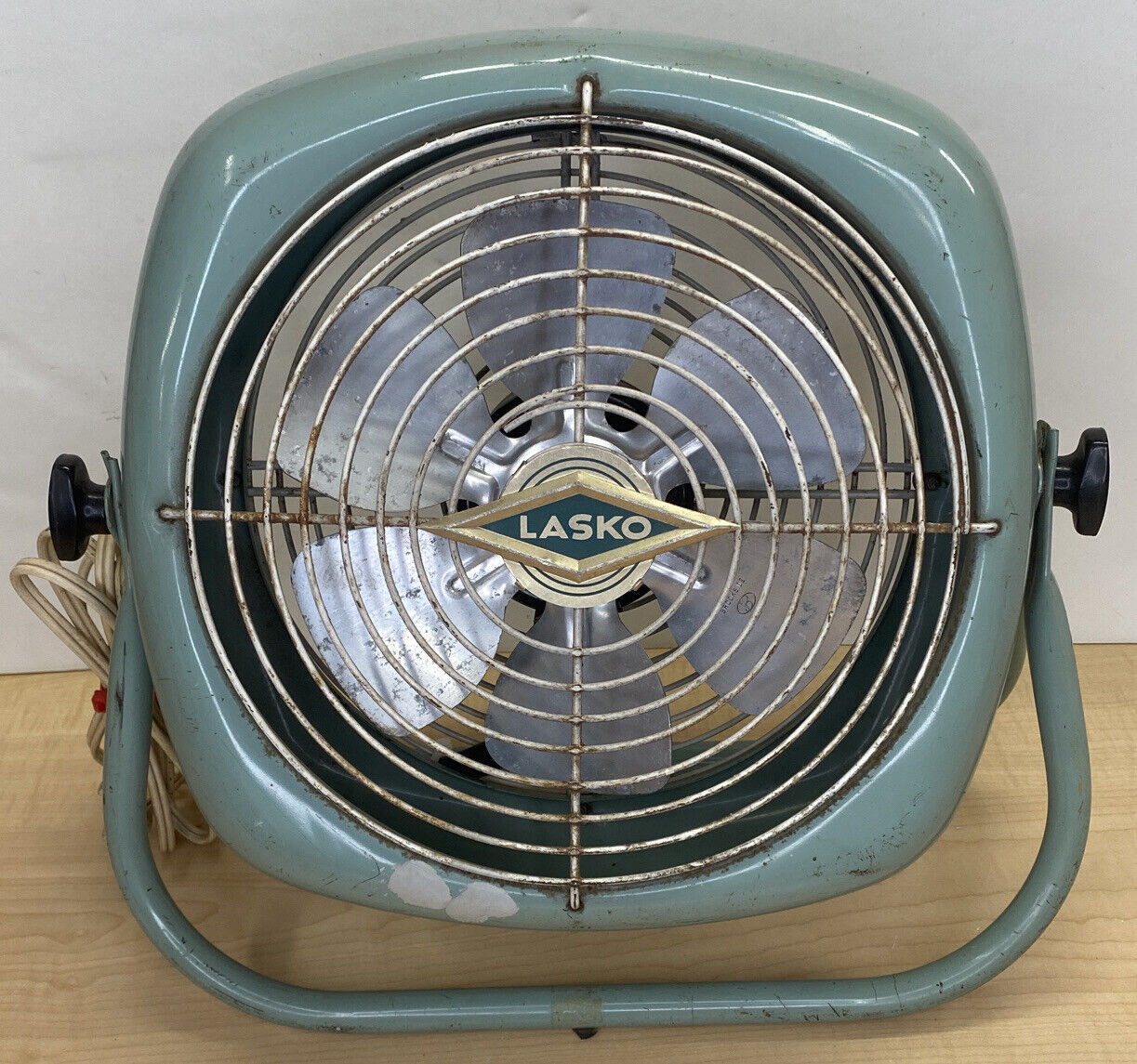 Vintage Lasko Electric Fan Teal MCM Turquoise Square Tilt-Back Working 1 Speed