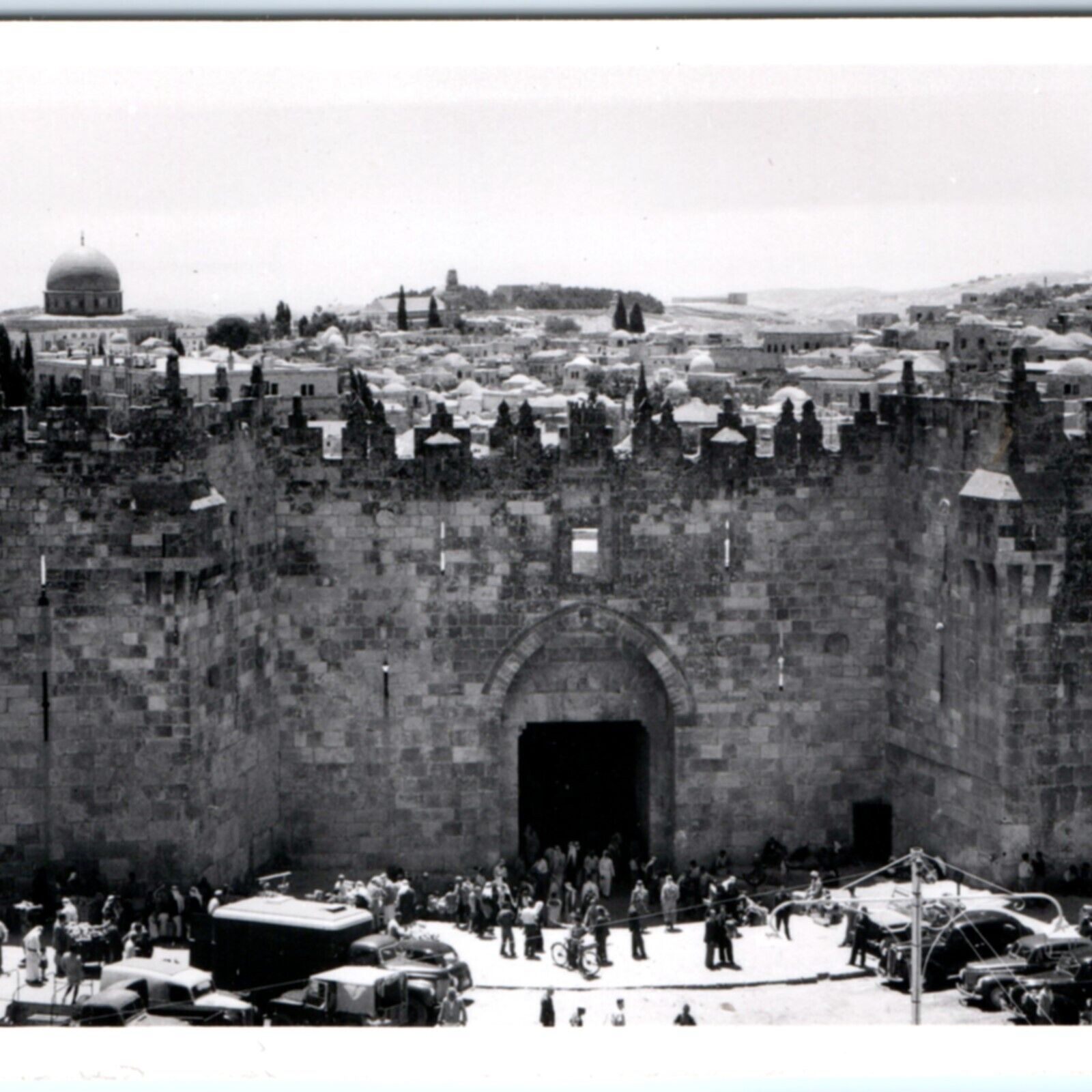c1940s Damascus Gate Jerusalem, Israel RPPC Semerdjian Real Photo Palestine A138