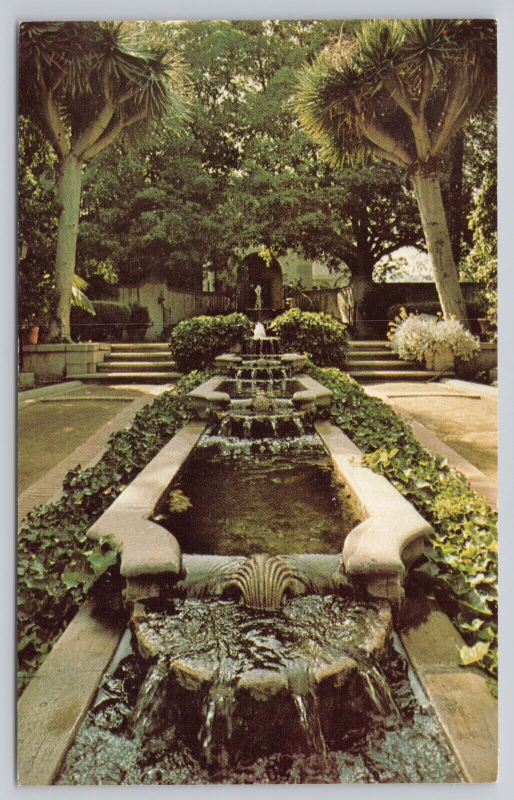 Beverly Hills California, Harold Lloyd Estate Cascades Fountain Vintage Postcard