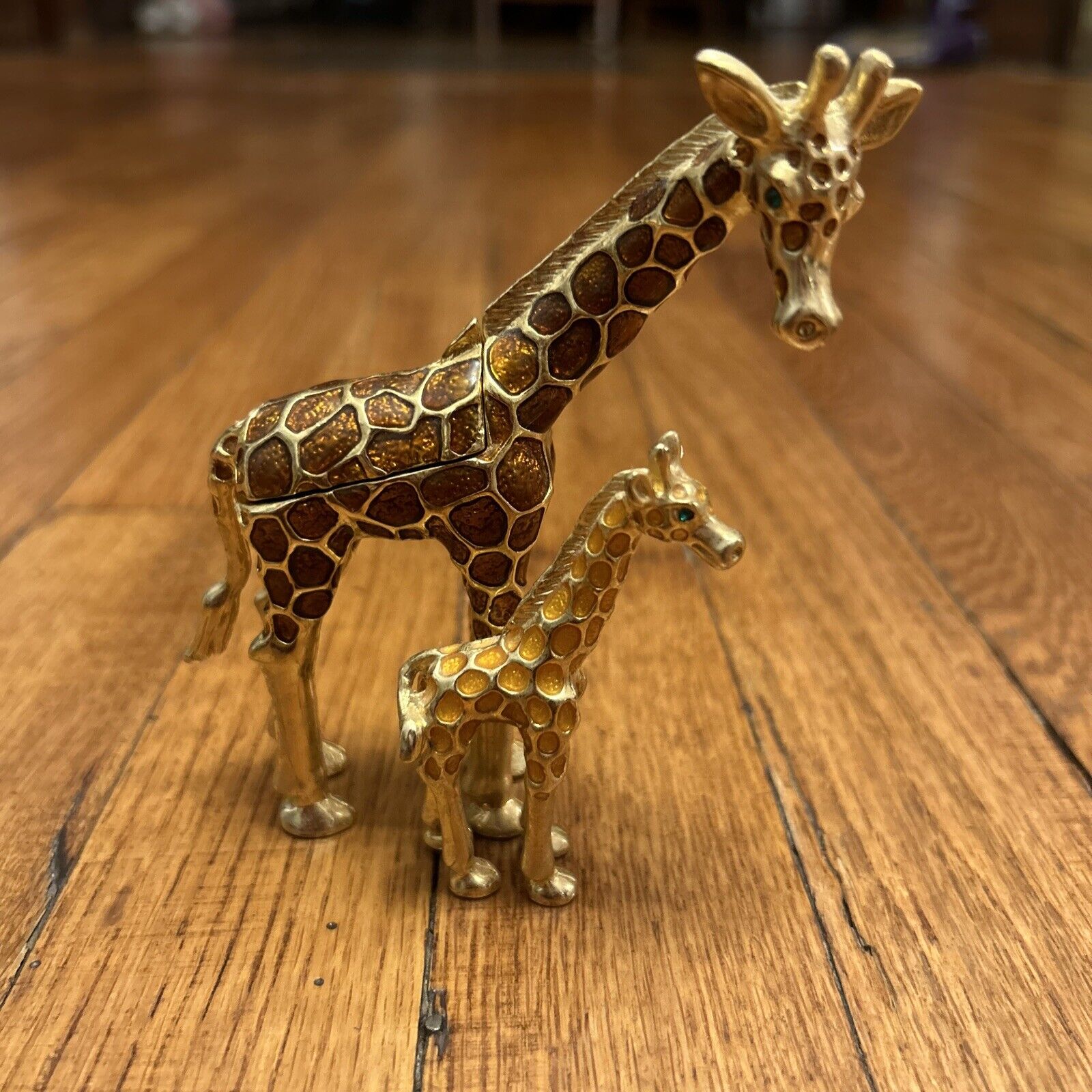 Gold Tone Plated Giraffe Mother Baby Enamel Trinket Box 4” Black Eyes