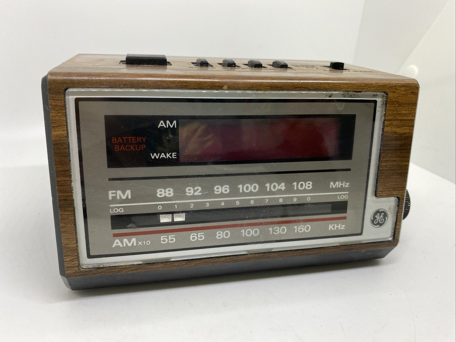 Vintage General Electric Model 7-4601A AM/FM Digital Radio Alarm Clock Tested GE