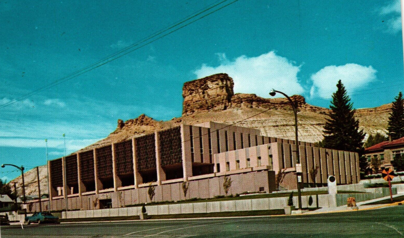 Vintage Postcard - Sweetwater County Court House Green River Wyoming C1960