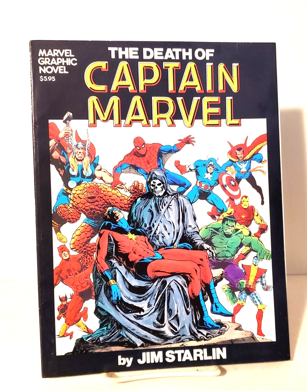 THE DEATH OF CAPTAIN MARVEL, Jim Starlin, Graphic Novel, Marvel Comics