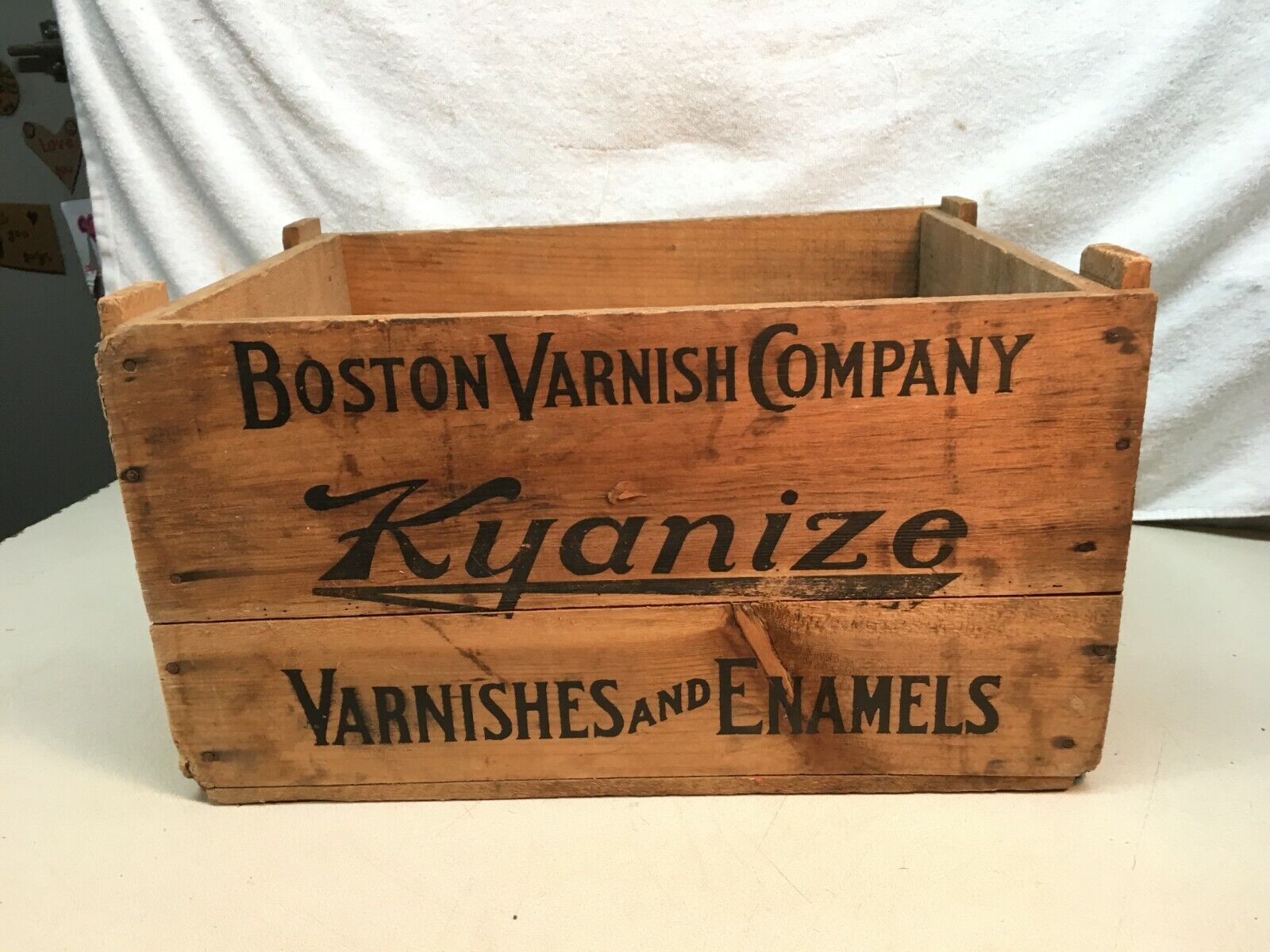 Antique Boston Varnish Company Wood Packing Crate Kyanize Varnish and Enamels 