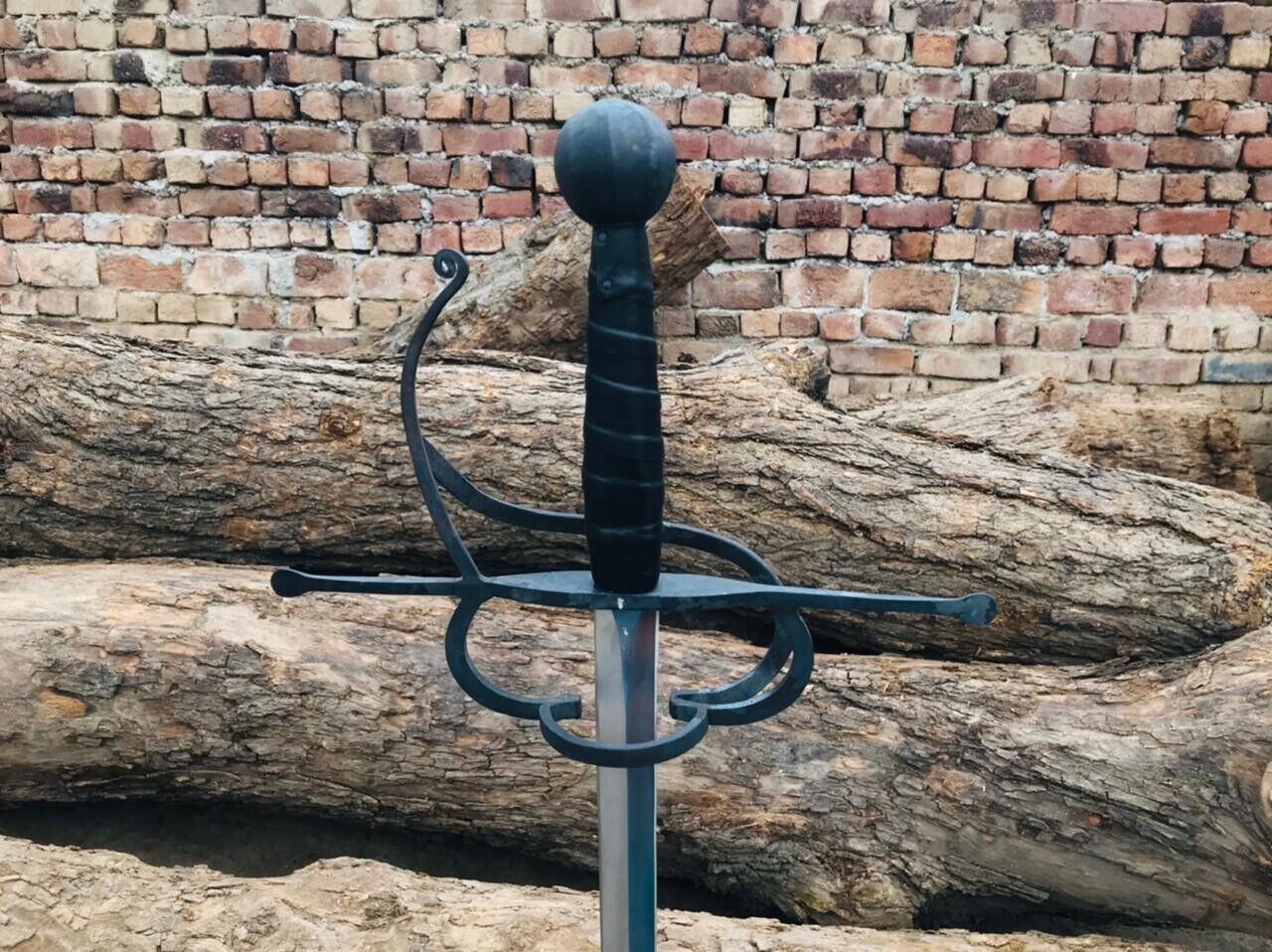 Custom Handmade Carbon Steel Medieval Standard Rapier Sword With Leather Sheath