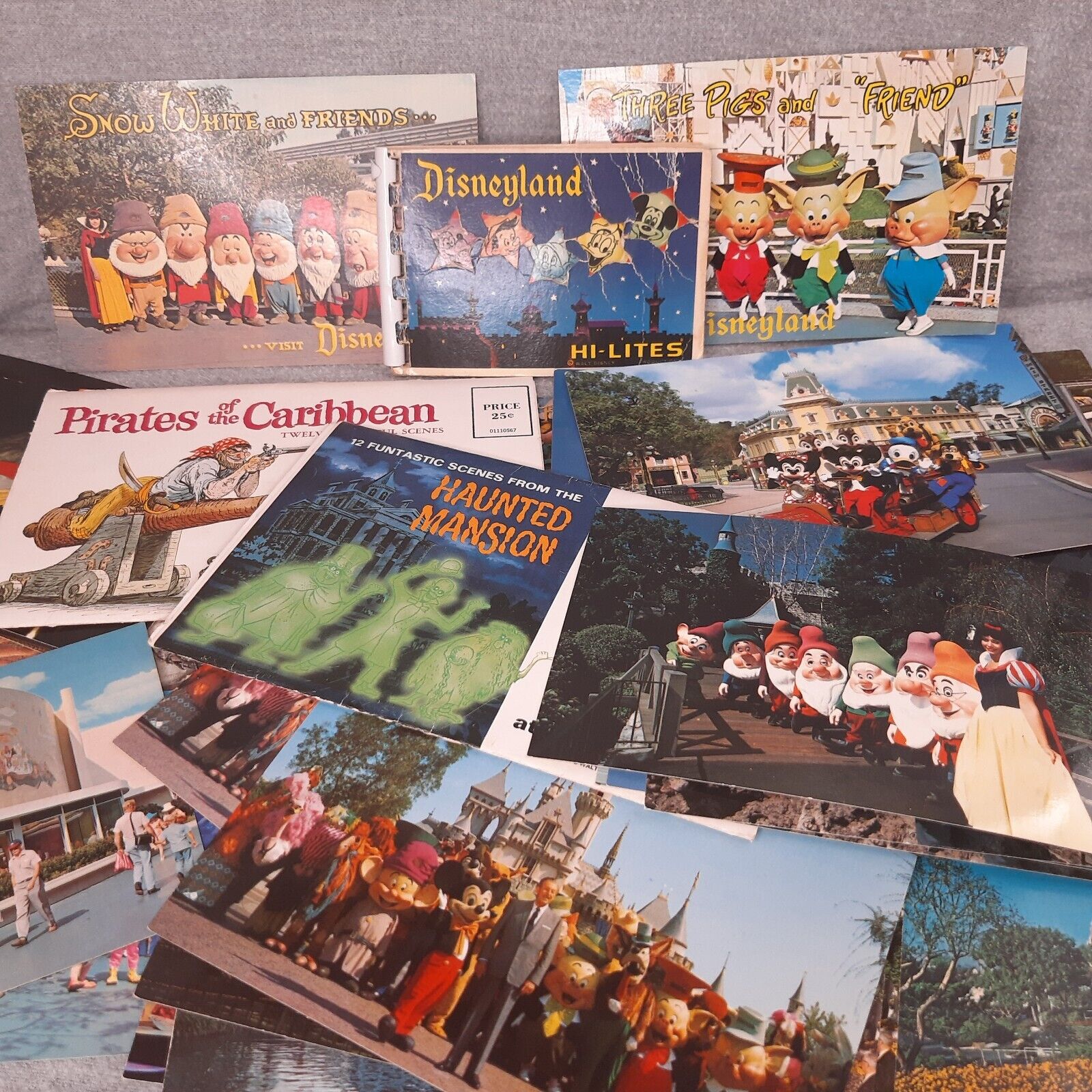 Vintage Disneyland Postcard Lot 40+ Postcards, 1967 And Undated