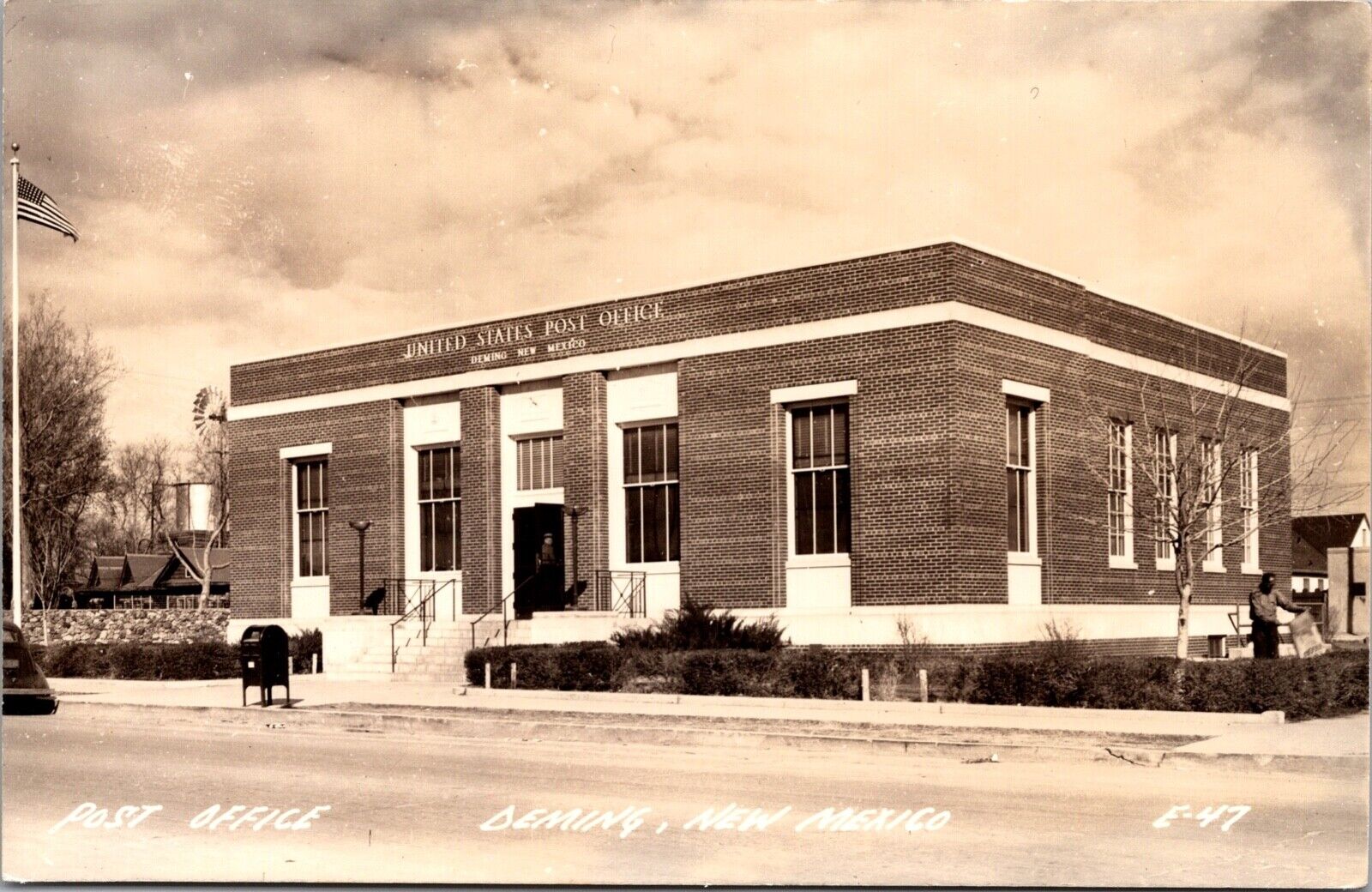 Real Photo Postcard Post Office in Deming, New Mexico~4245