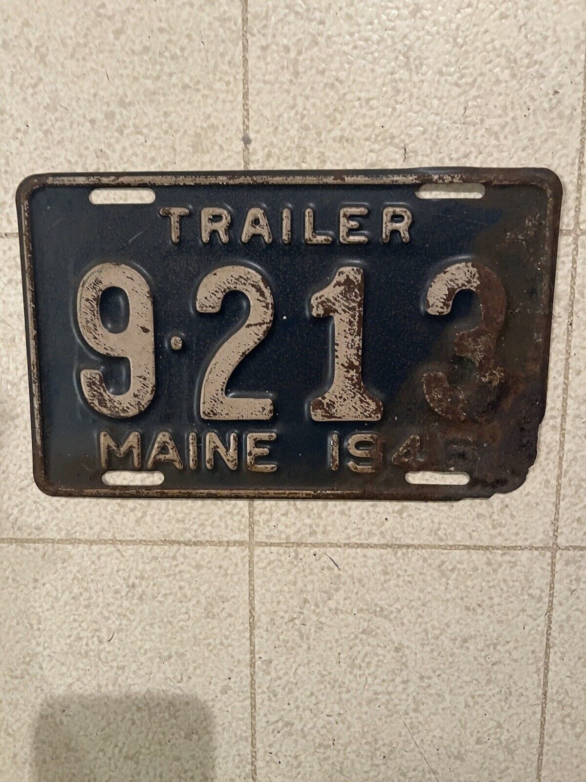 Vintage Maine 1946 TRAILER License Plate, 9-213 Low Number