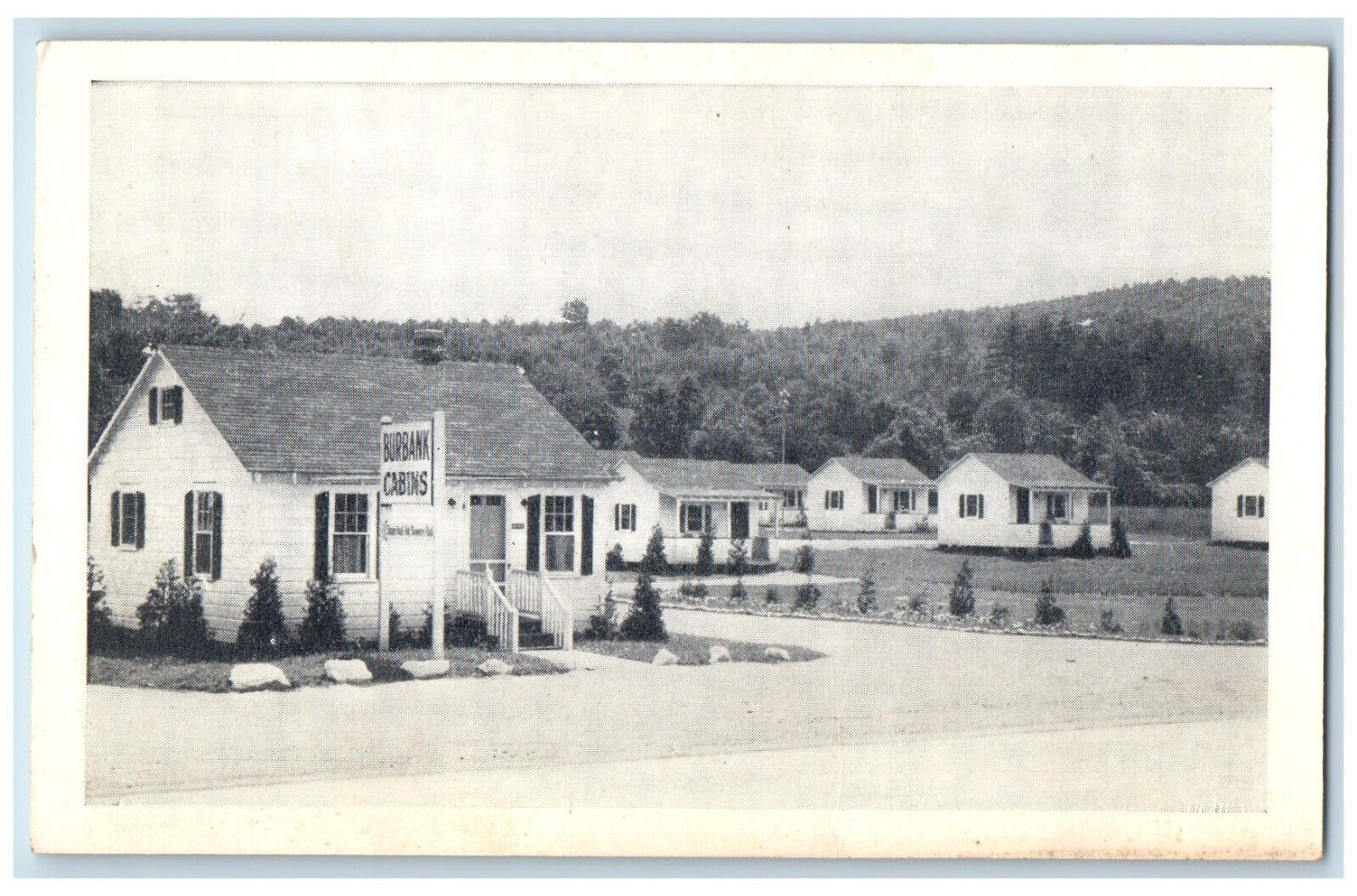 c1950's Burbank Cabins Route US 3 Manchester New Hampshire NH Vintage Postcard