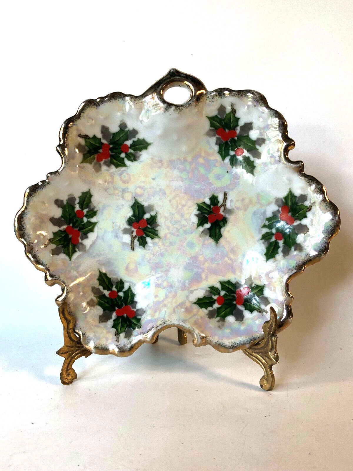 Ucago Christmas Candy Dish Mother of Pearl Green Gold Porcelain Holly Berry 7.5\