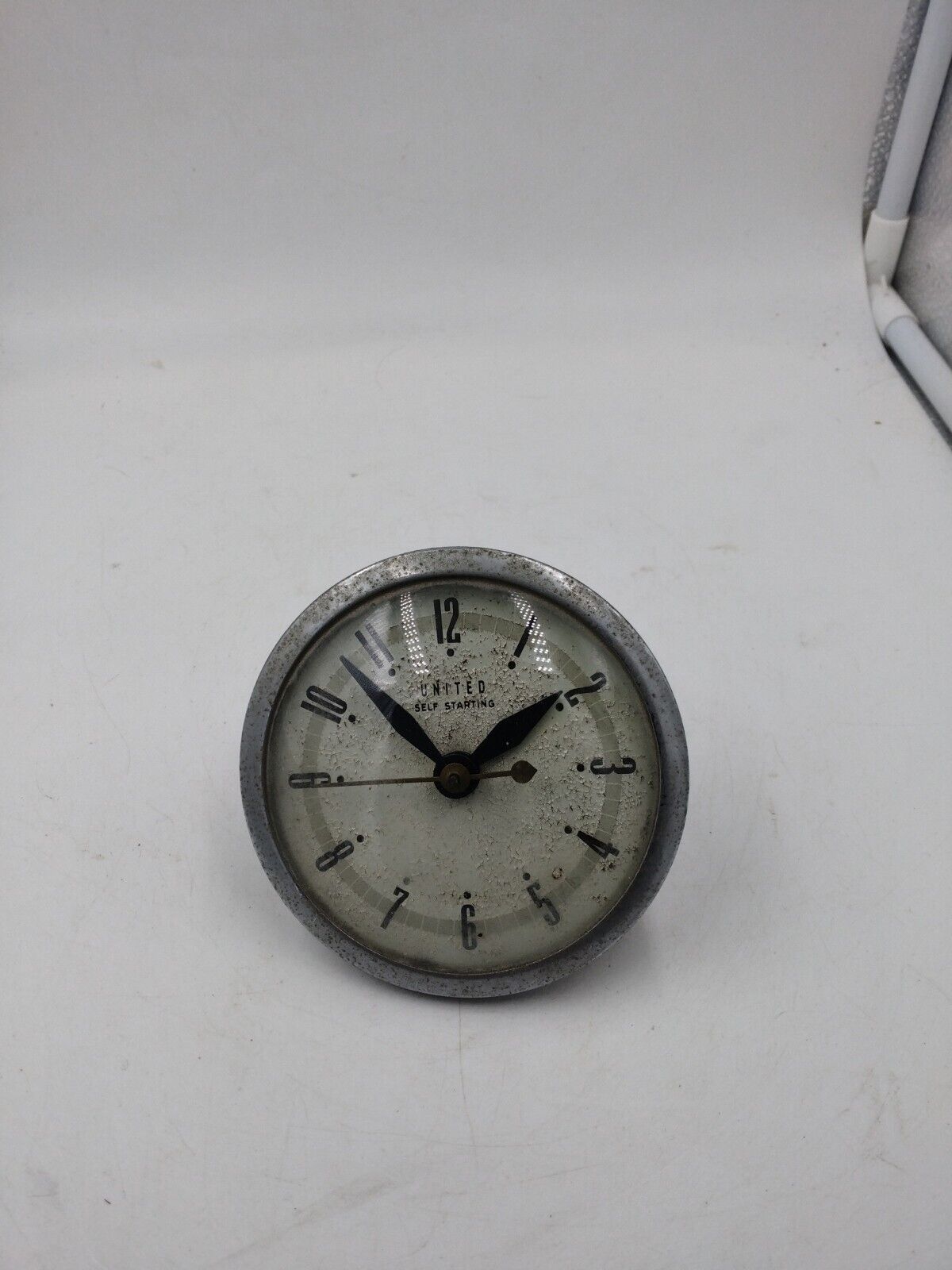 United Self Starting Clock For Parts And Repair