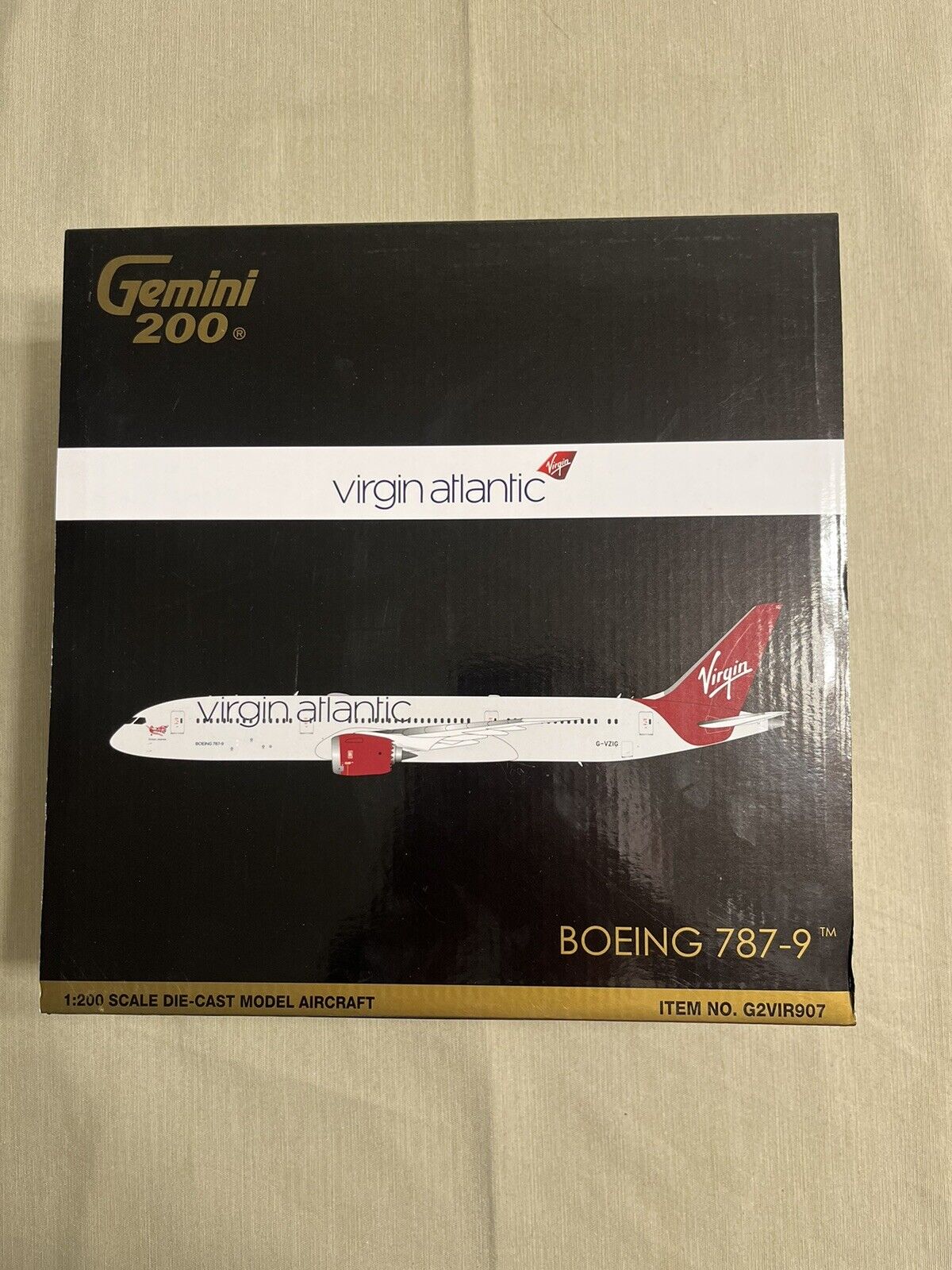 Boeing 787-9 Virgin Atlantic G-VNEW Gemini200 With Stand 1:200 New Very Rare