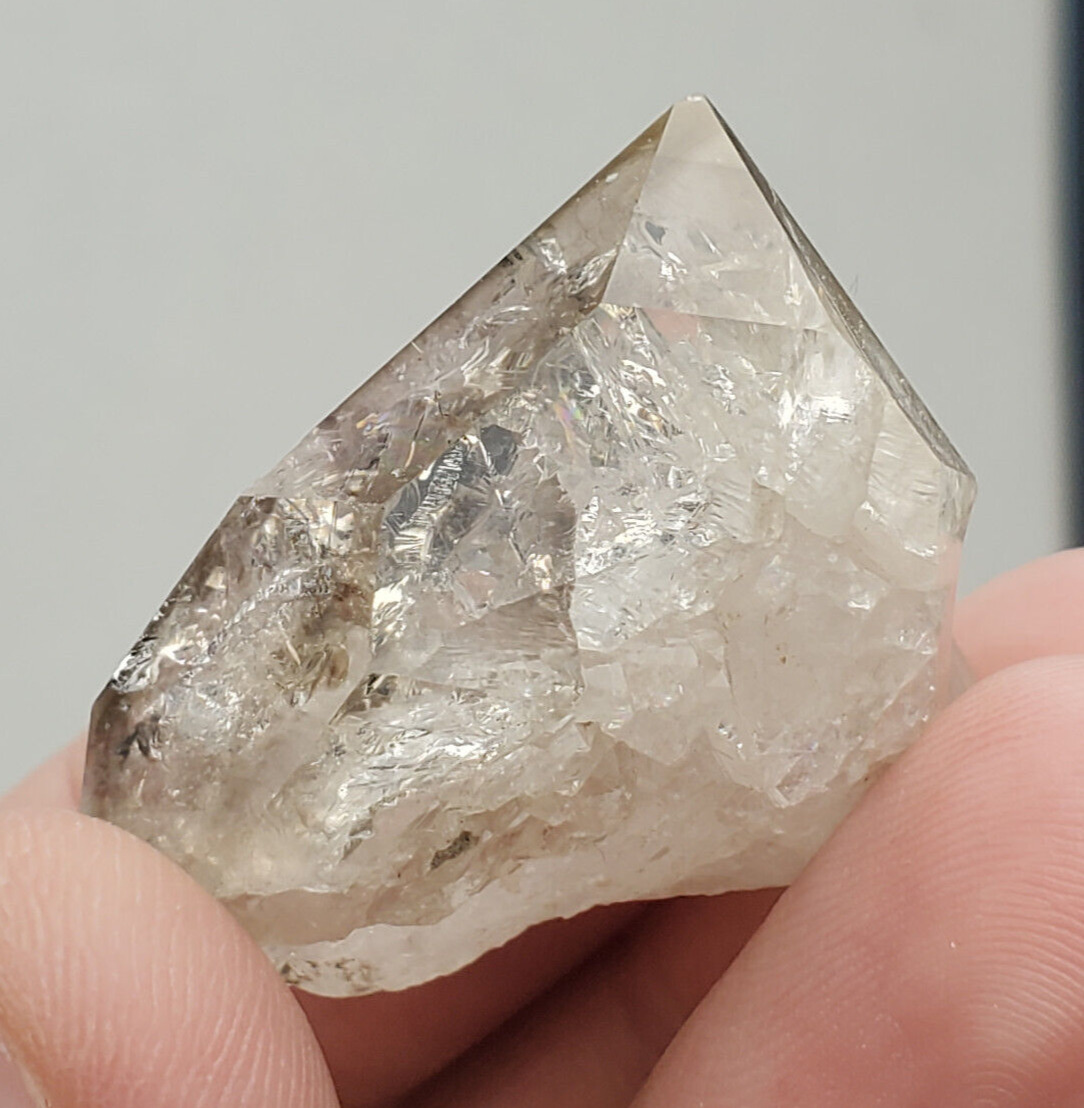 Smoky Herkimer Diamond Crystal / UNIQUE SURFACE TEXTURE / Little Falls NY / 19g
