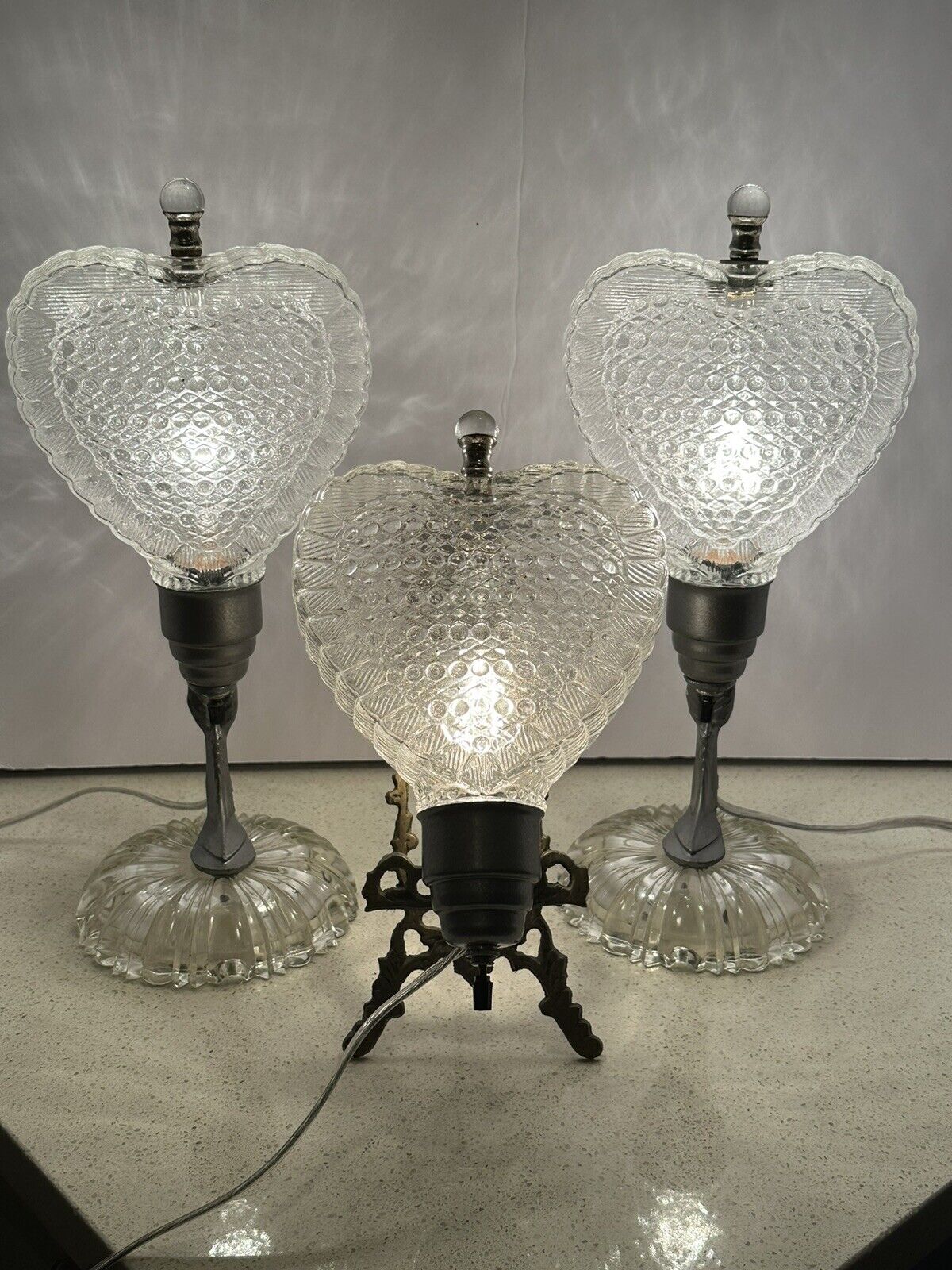 Rare 1930/40s Art Deco Glass Heart Shaped Bedroom Lamps With Headboard Lamp
