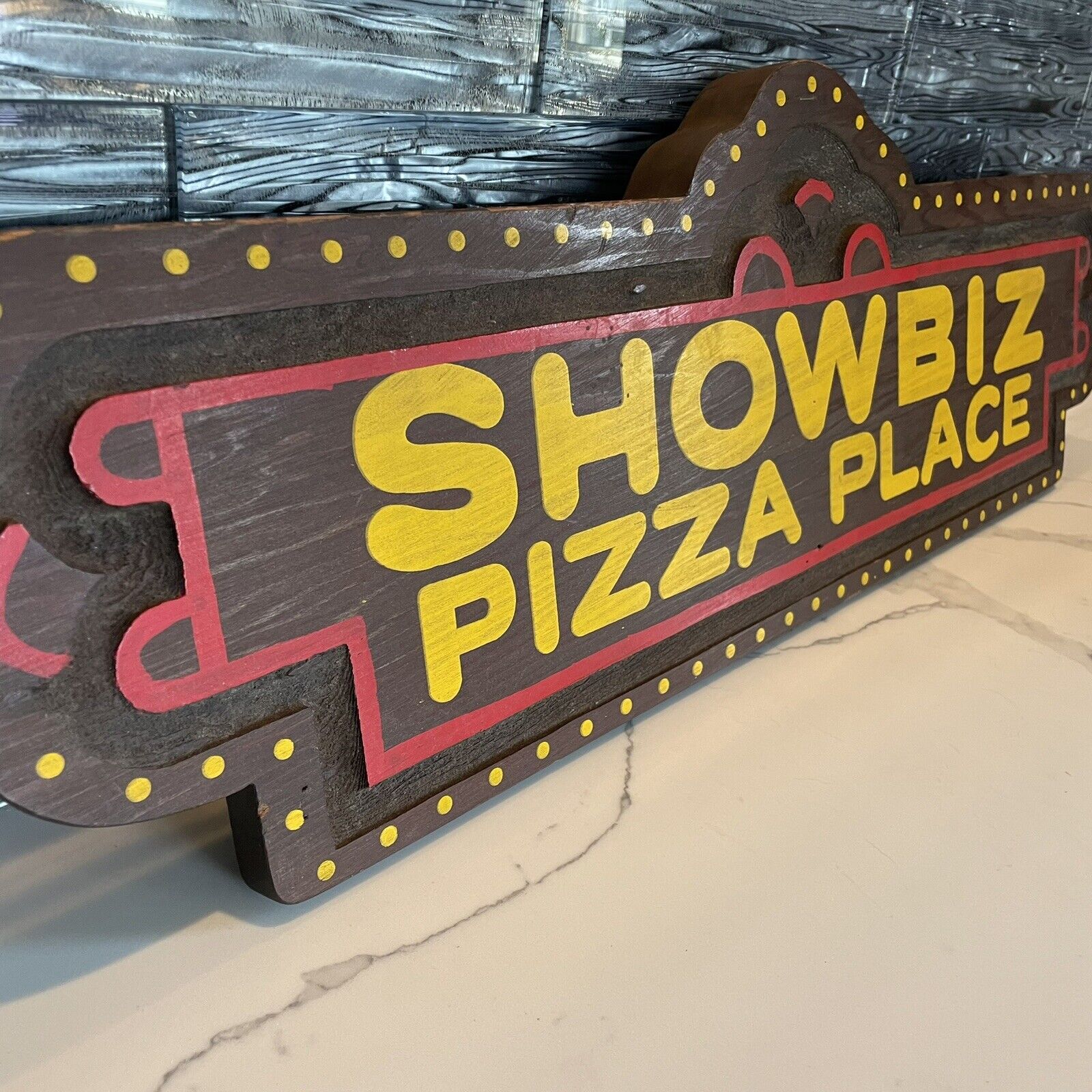 🍕 Vintage Showbiz Pizza Place Sign  Americana Decor Chuck E Cheese Arcade