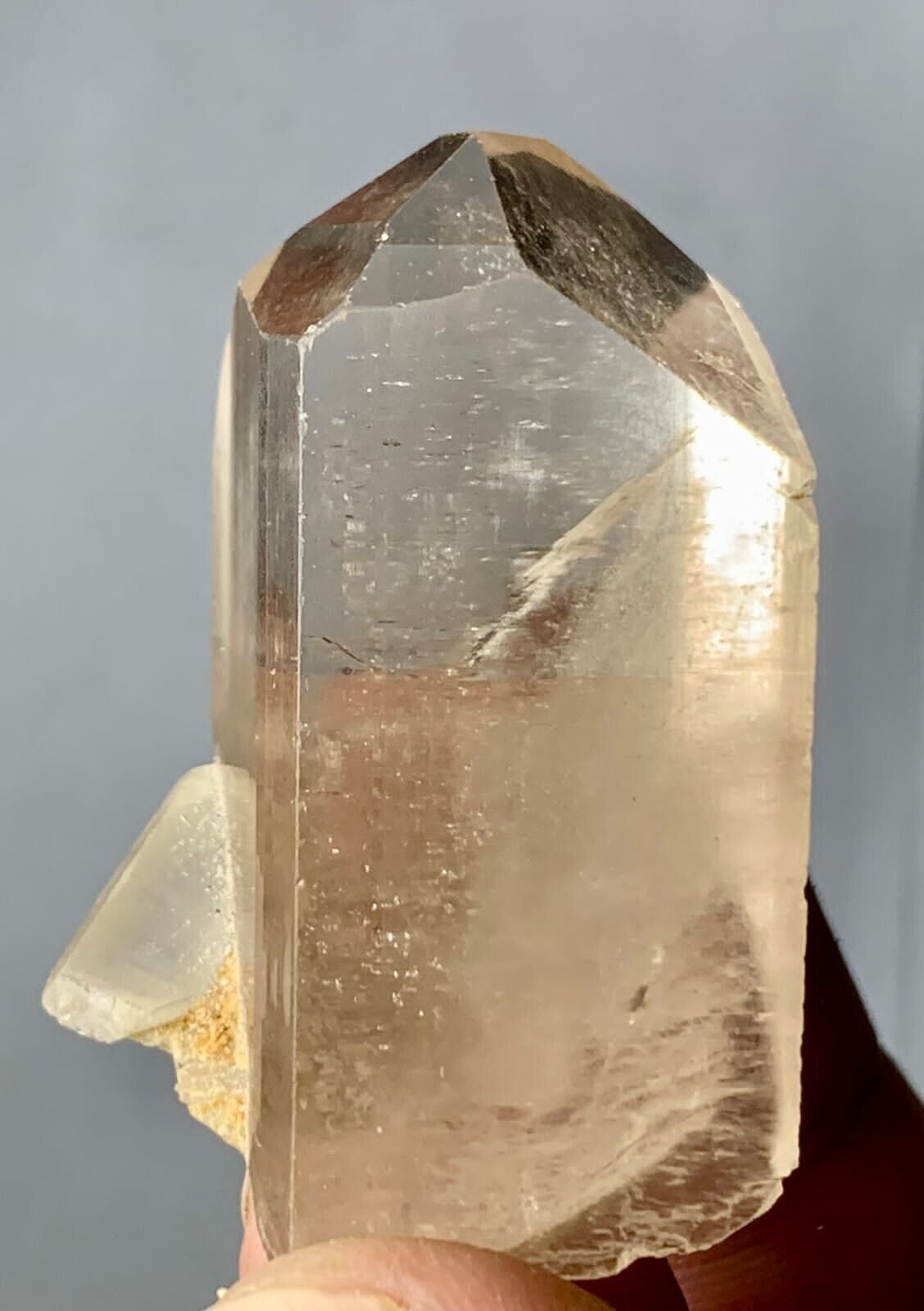 194 Carats Terminated Topaz Crystal From Pakistan