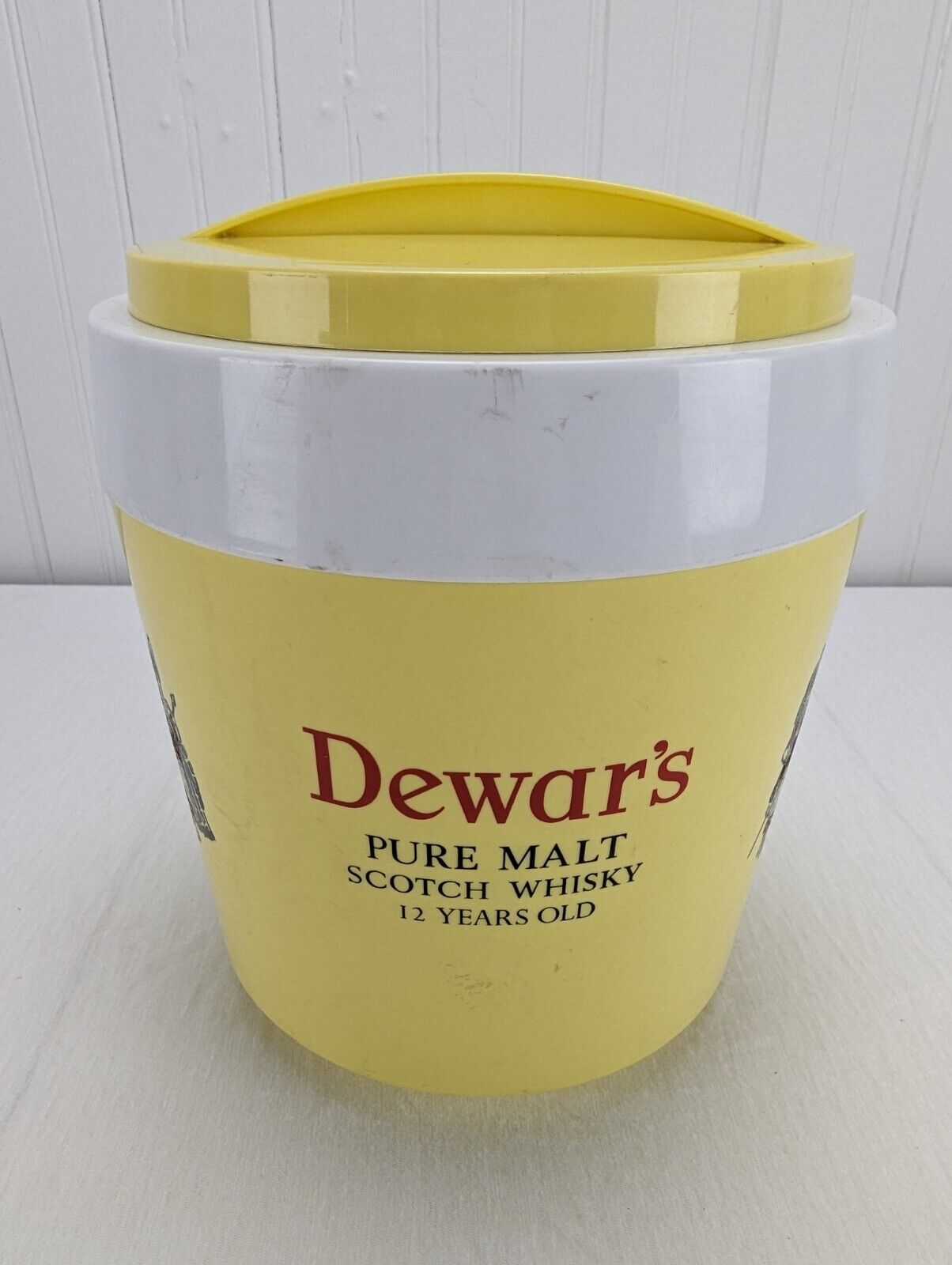 Vintage Dewar\'s Scotch Whiskey Ice Bucket with Lid Yellow Stewart Barware
