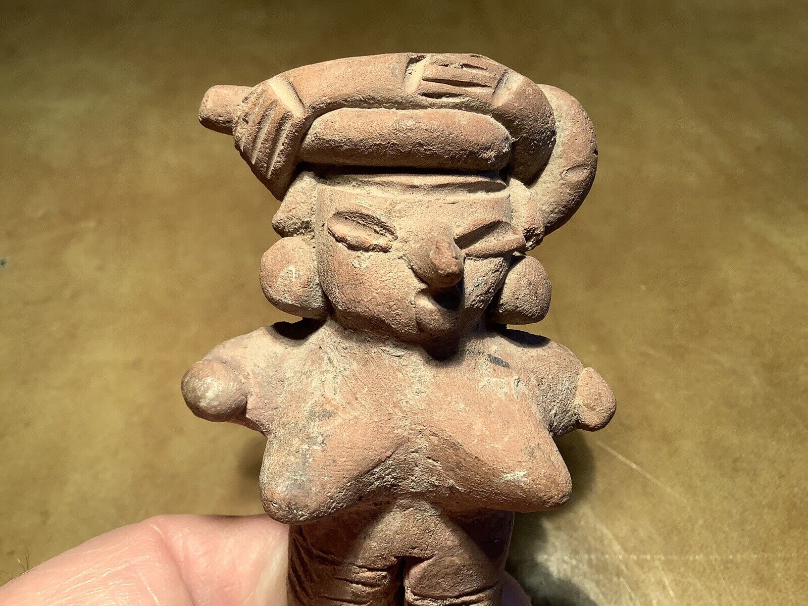 PRE COLUMBIAN   TERRACOTTA  FIGURE - Valley Of Mexico, Maya, West Mexico, etc
