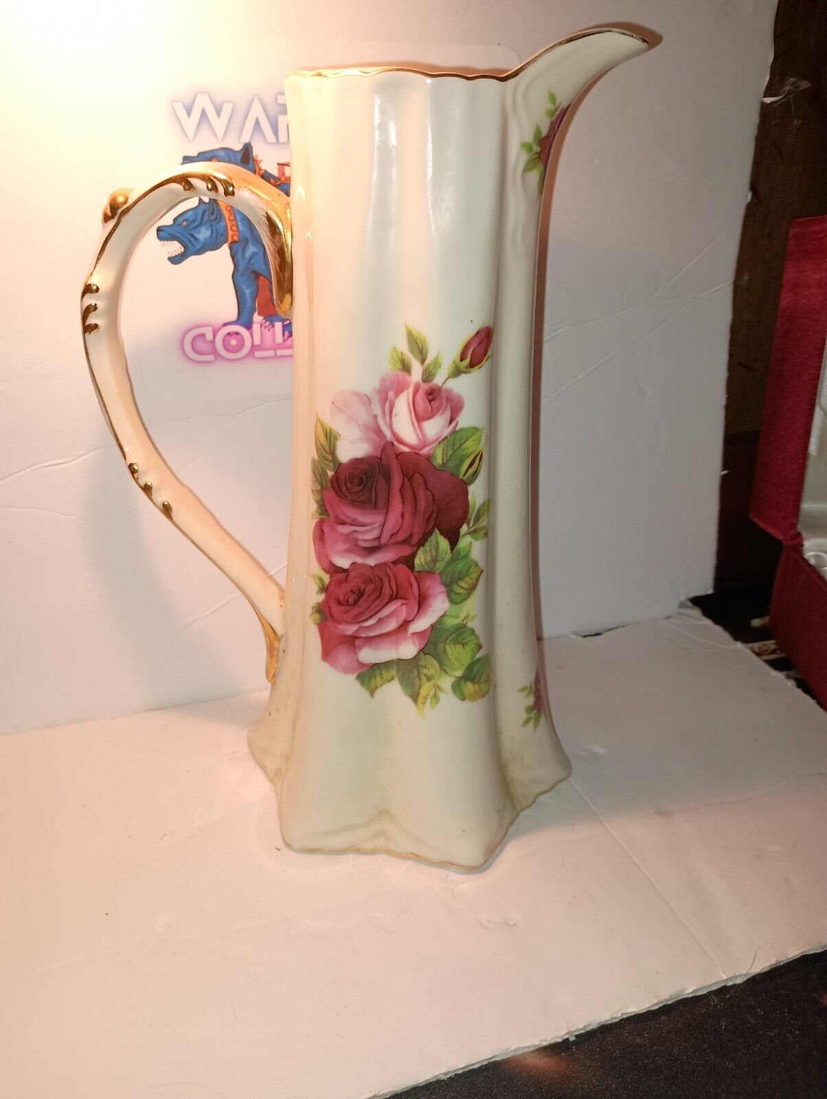 Beautiful Vintage Rose Vase