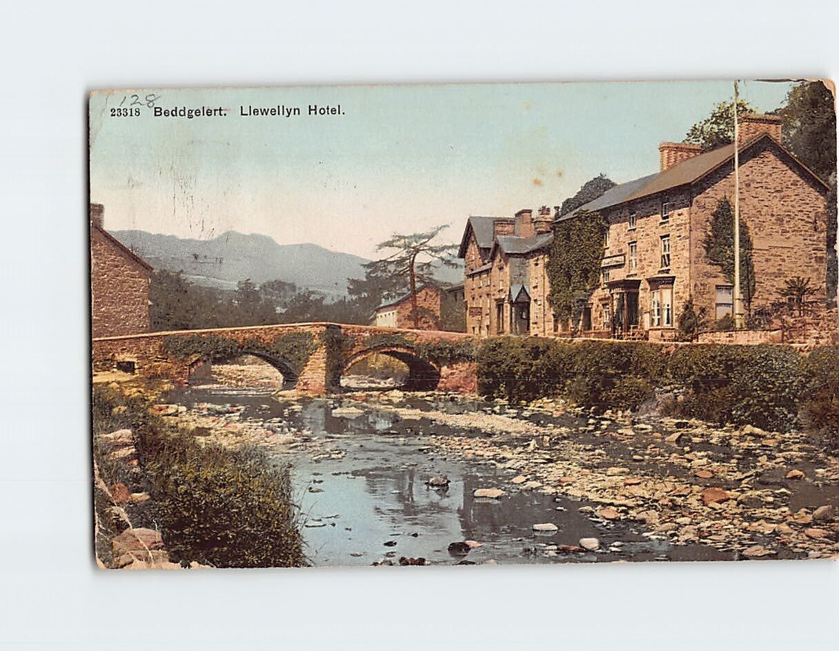 Postcard Llewellyn Hotel Beddgelert Wales