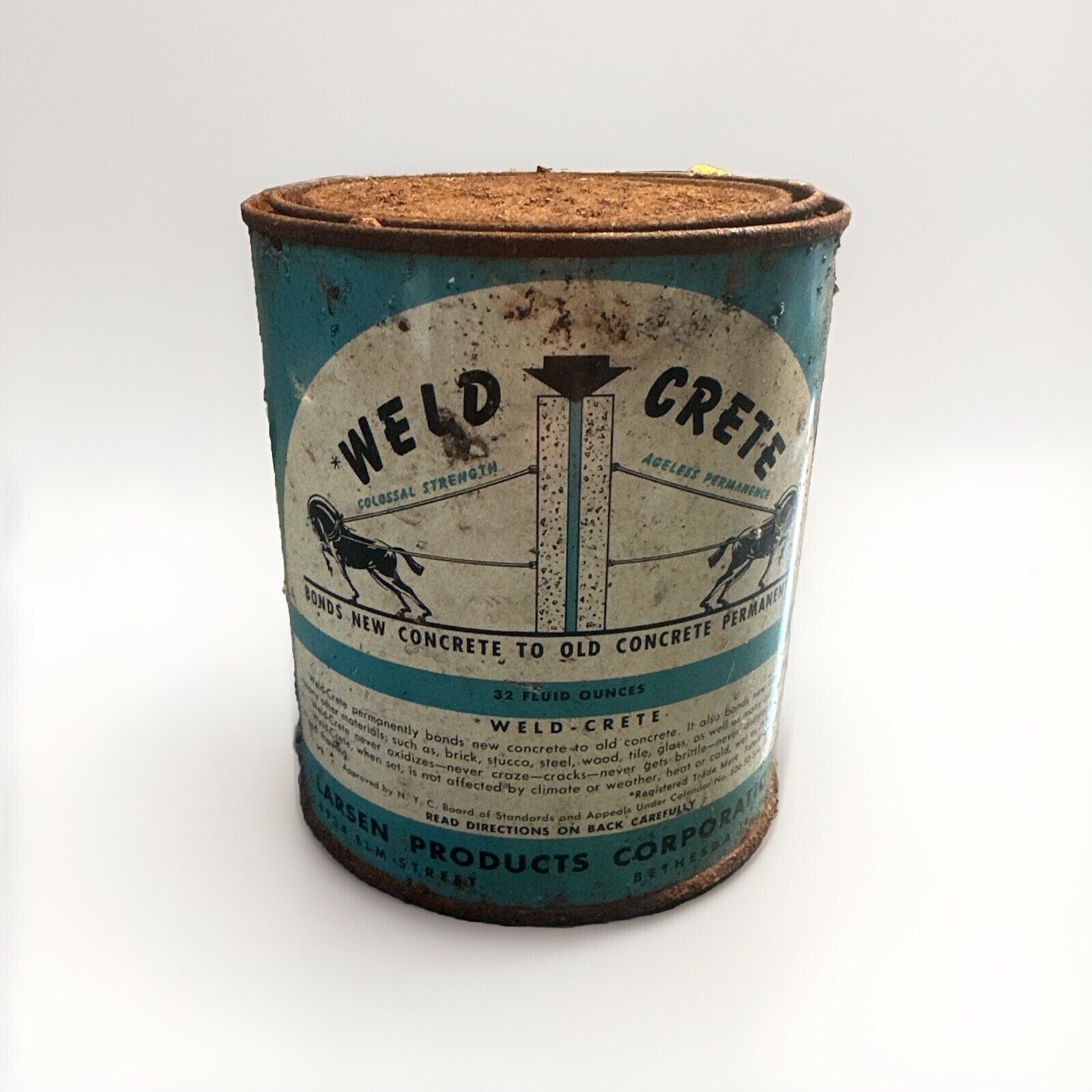 Vintage Quart Weld Crete Weld-Crete Bonding Cement Advertising Can