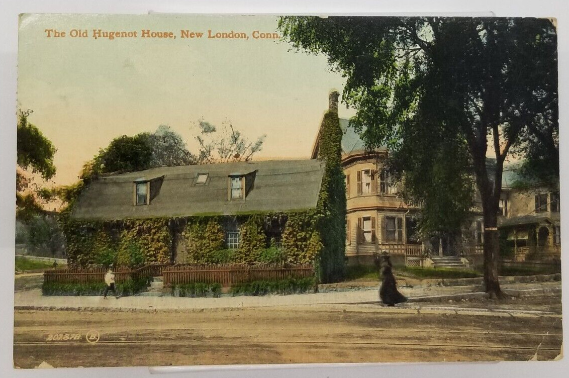 CONNECTICUT New London Old Hugenot House c1912 CT Postcard