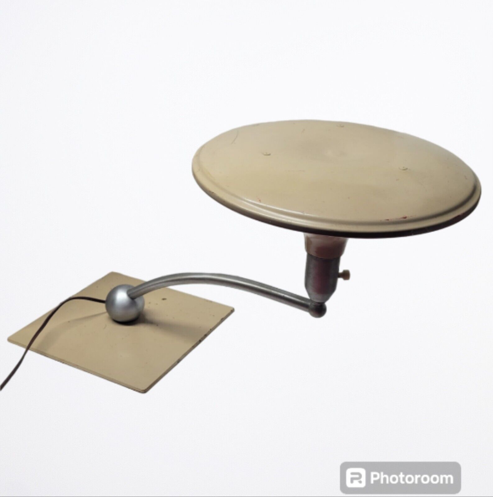 Vintage 1950s MCM UFO Flying Saucer Desk Lamp Adjustable Light Mid Century Works